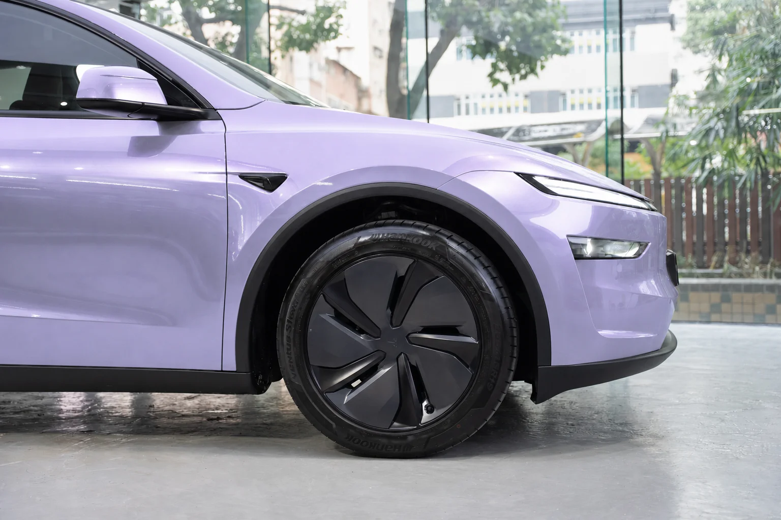 Dusk Grey Purple Tesla Model Y 模擬效果