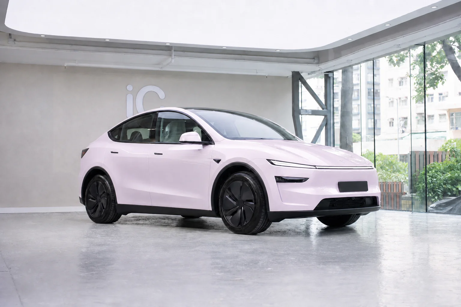 Blush Pink Tesla Model Y 模擬效果