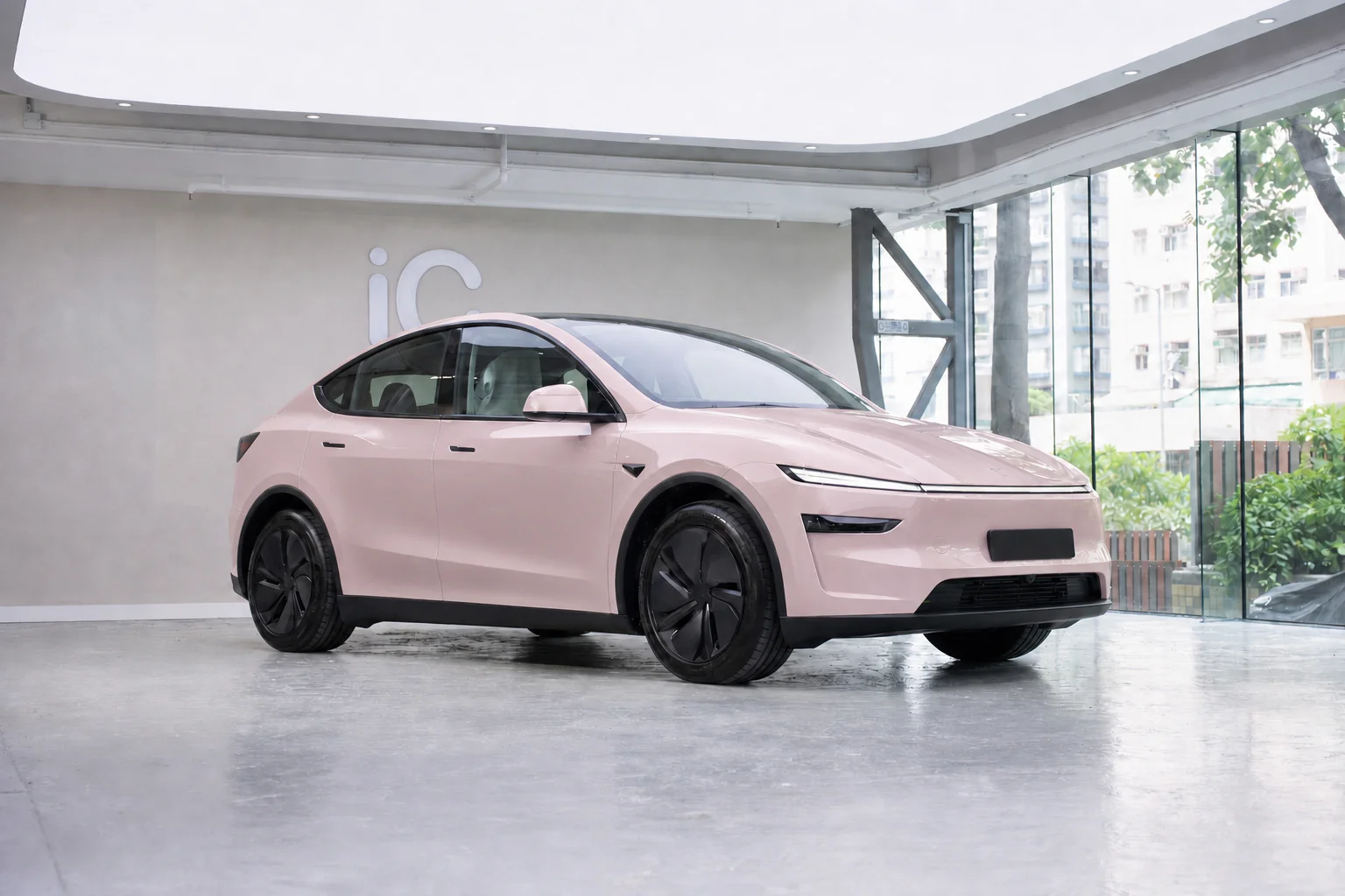 Aurora Rose Tesla Model Y 模擬效果