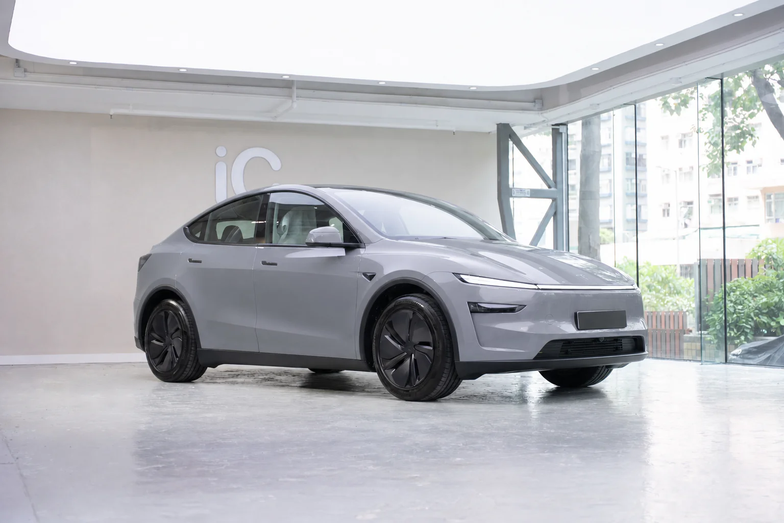 Zurich Ash Tesla Model Y 模擬效果