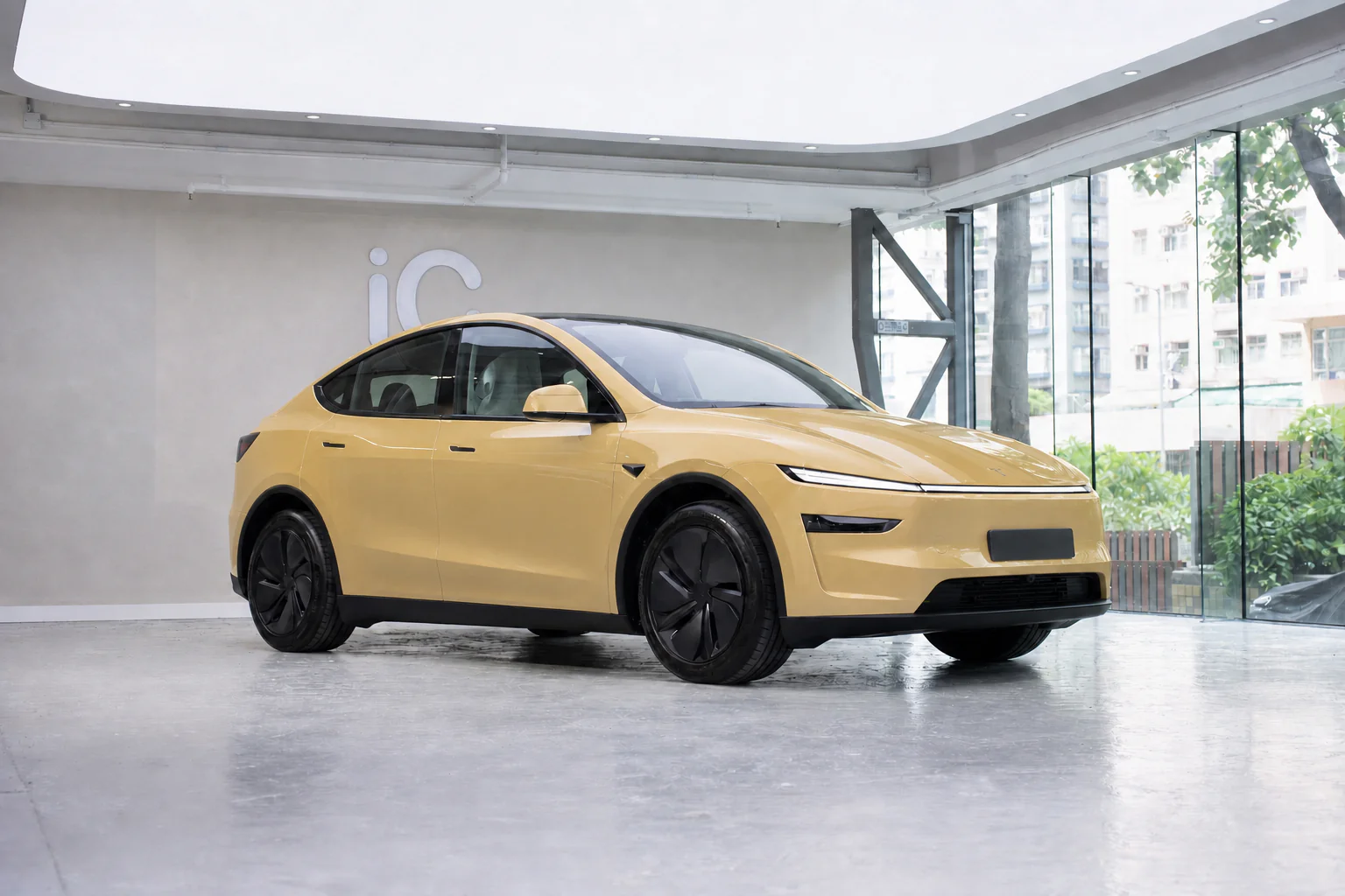 Dune Yellow Tesla Model Y 模擬效果