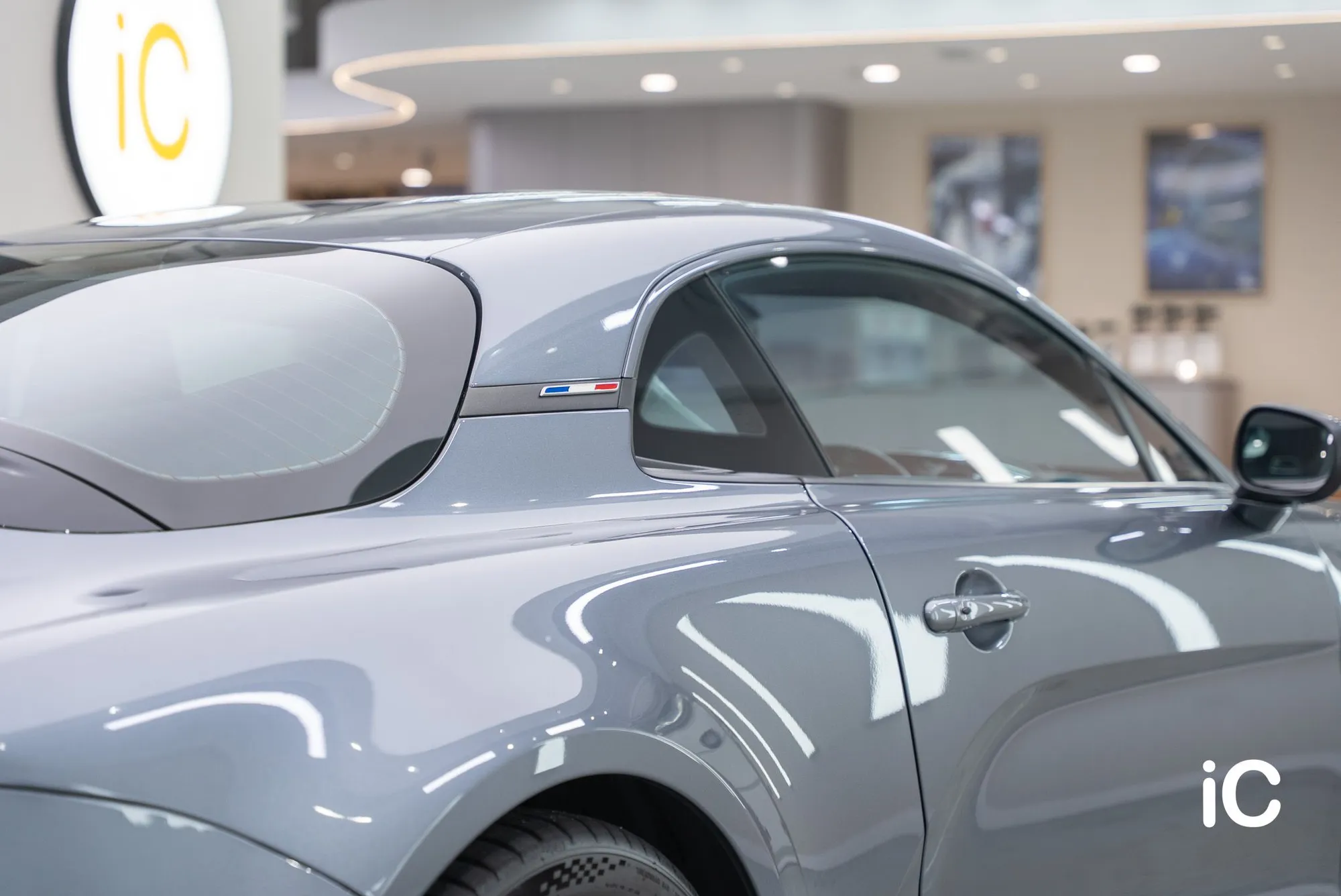 Alpine A110 鍍膜 施工作品
