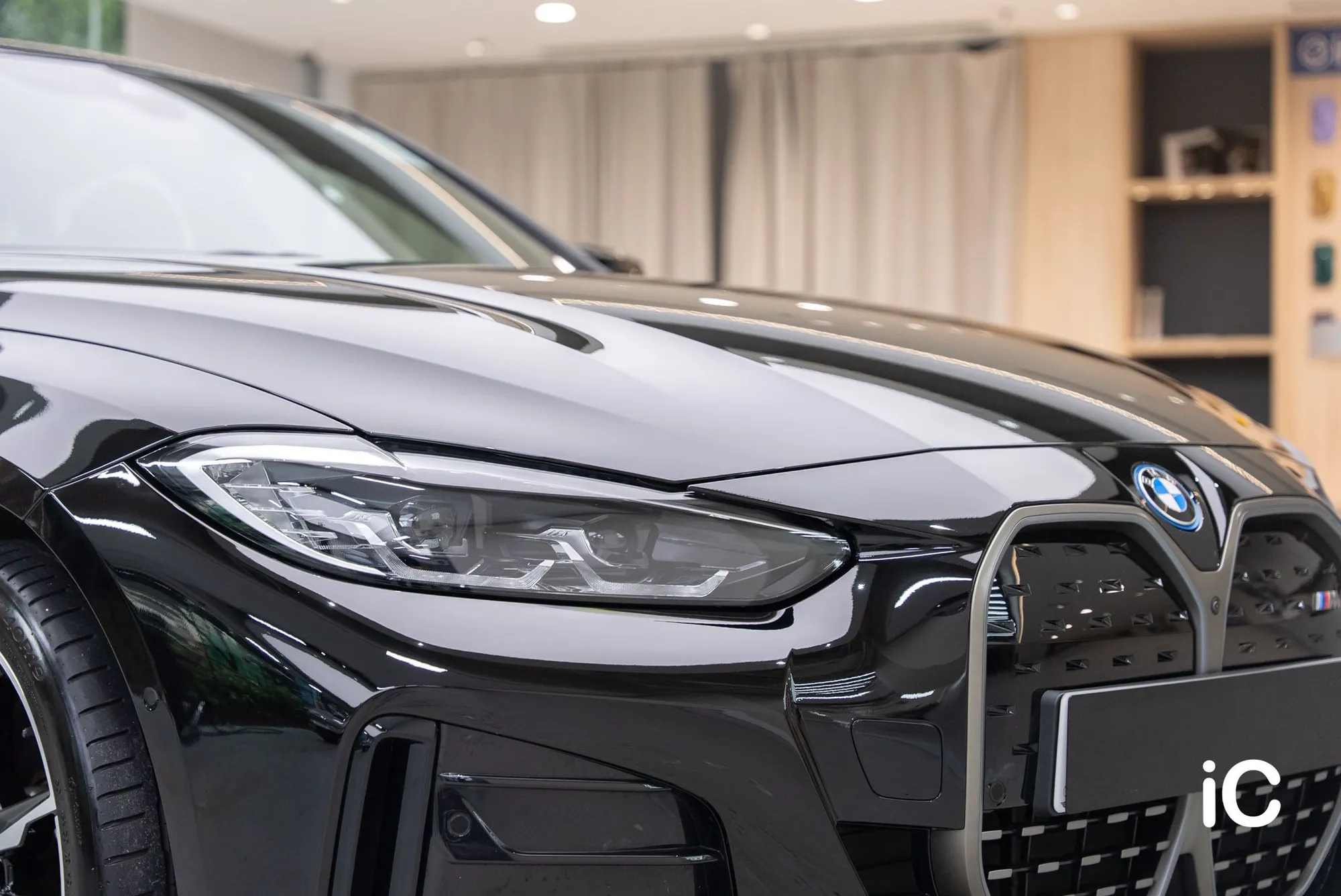 BMW i4 (M50) 轉色 PPF 施工作品