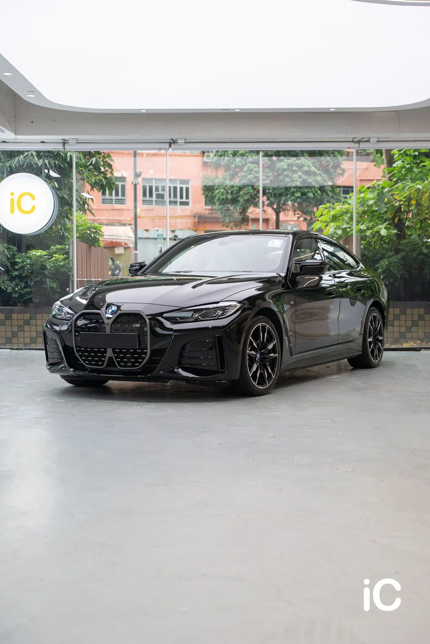 BMW i4 (M50) 轉色 PPF 施工作品
