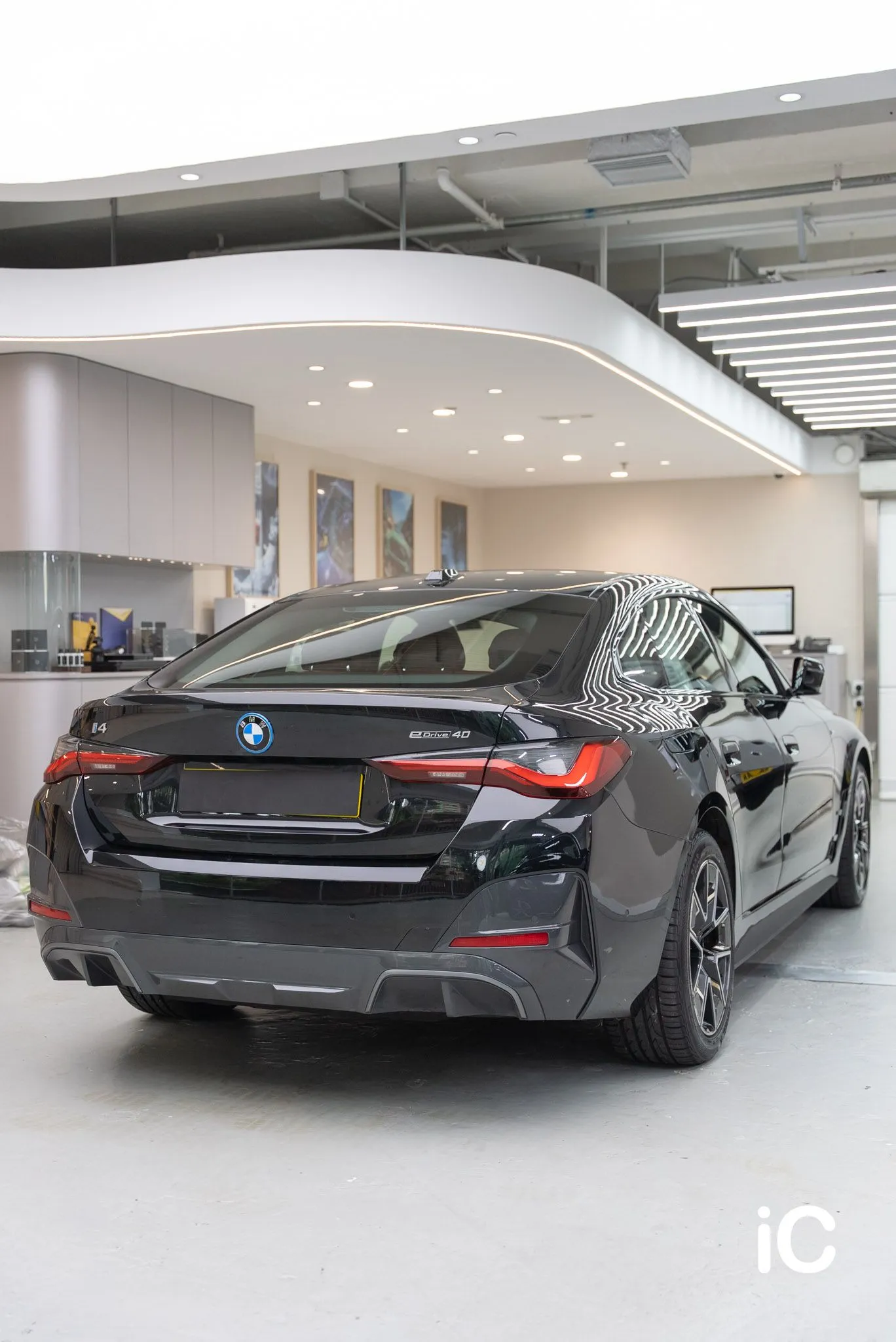 BMW i4 (M Sport Edition) 透明 PPF 施工作品