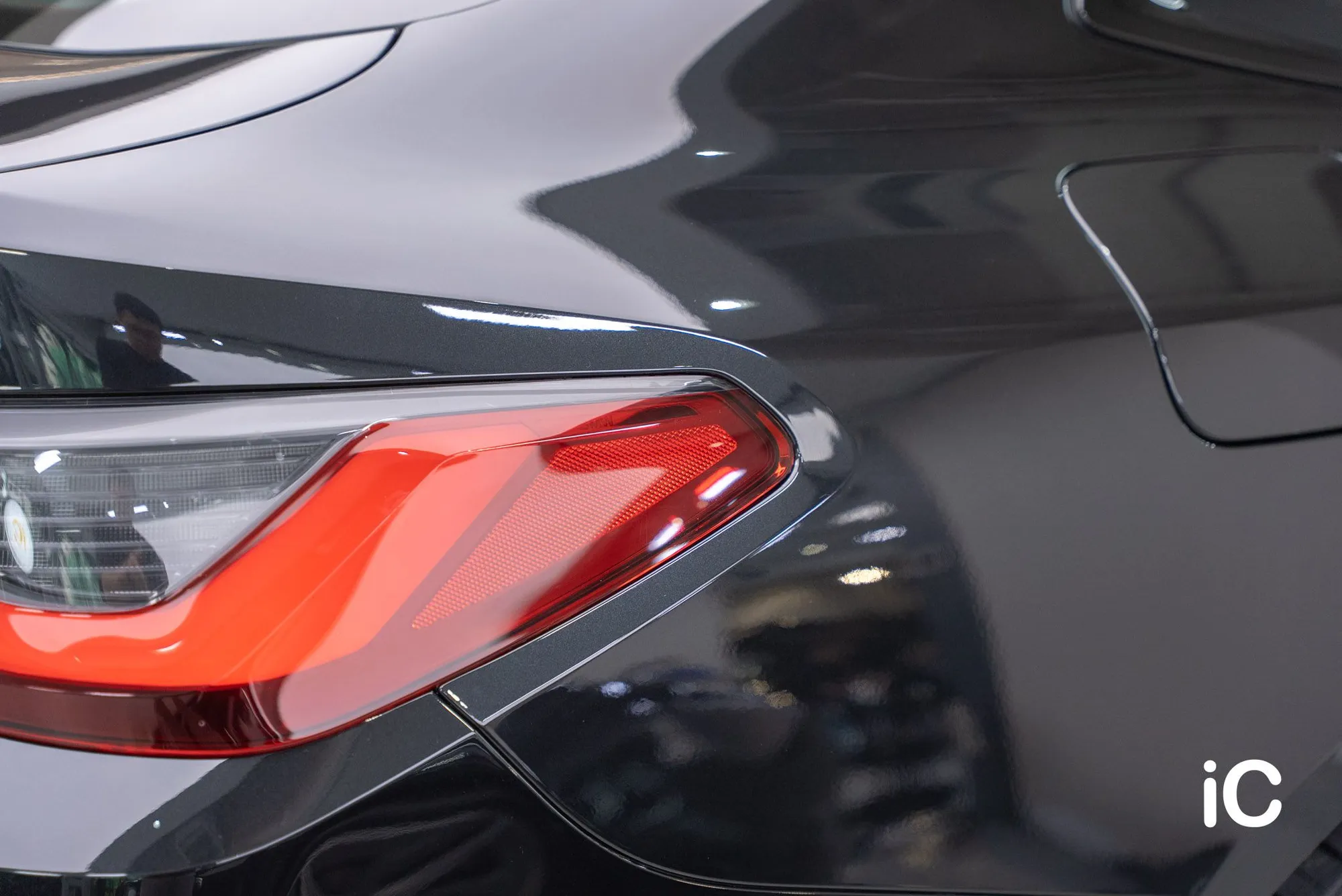 BMW i4 (M Sport Edition) 透明 PPF 施工作品