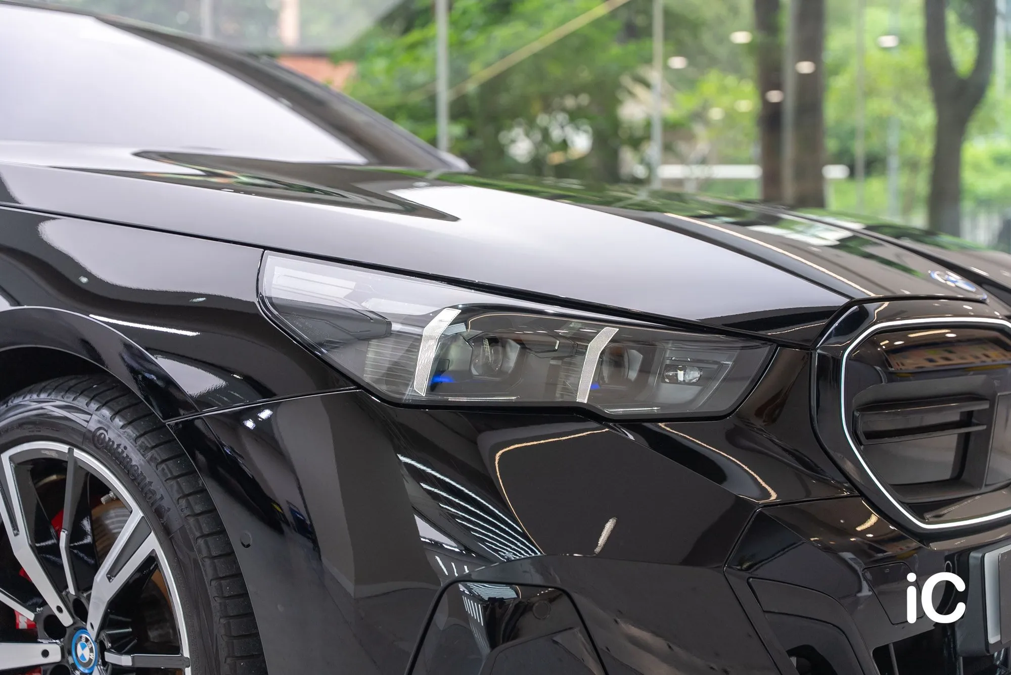 BMW i5 (M60) 轉色 PPF 施工作品