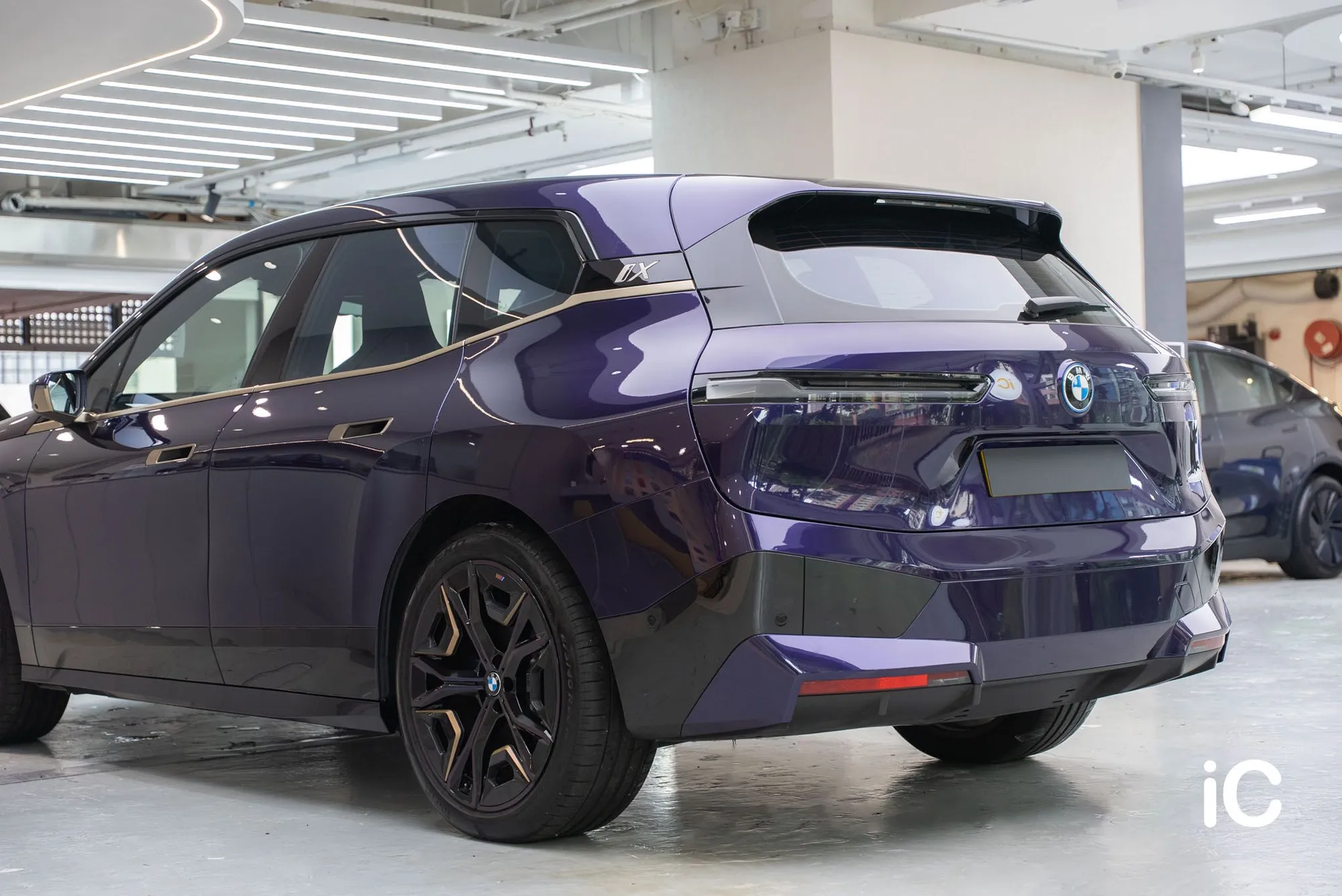 BMW iX 轉色 PPF 施工作品