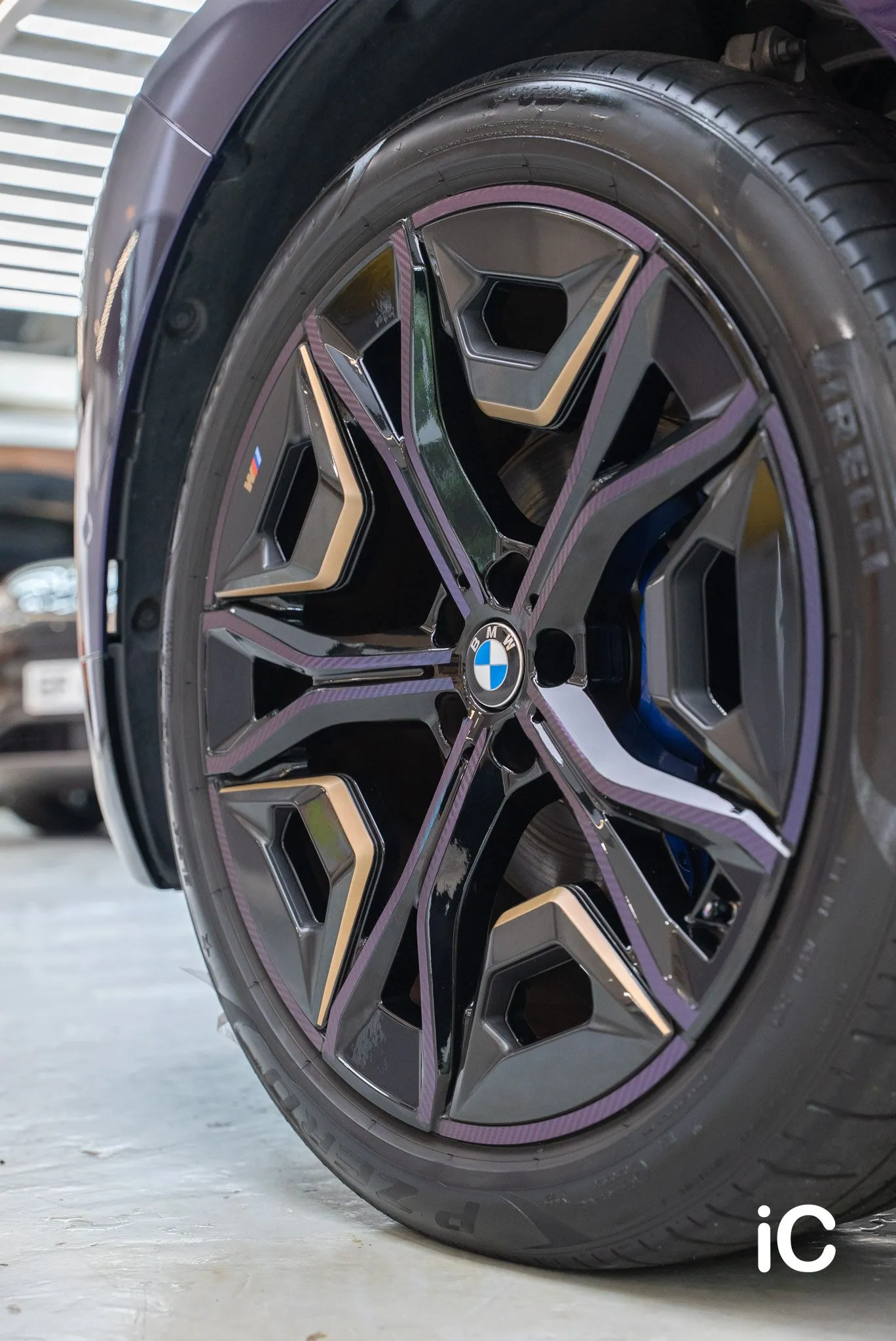 BMW iX 轉色 PPF 施工作品