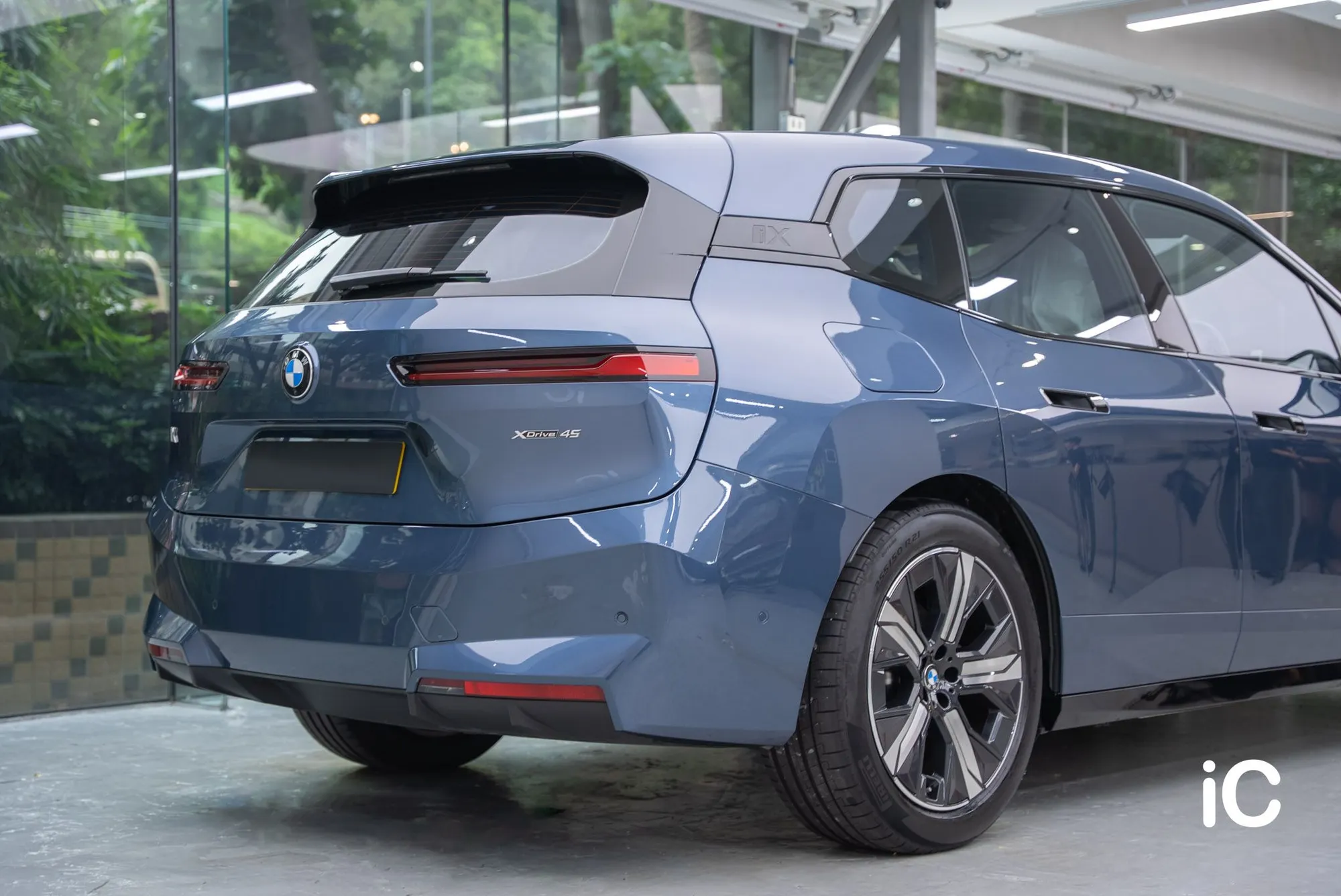 BMW iX 透明 PPF 施工作品