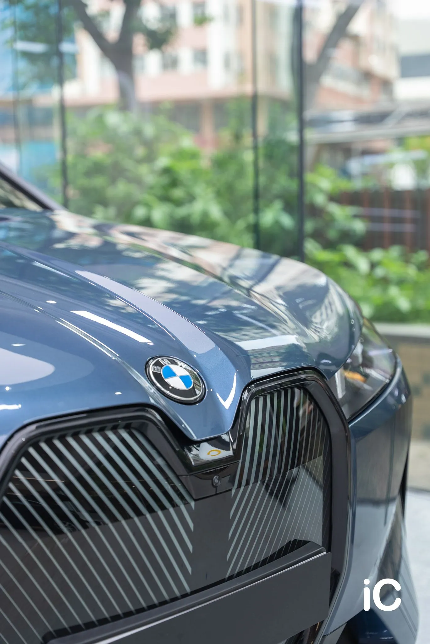 BMW iX 透明 PPF 施工作品