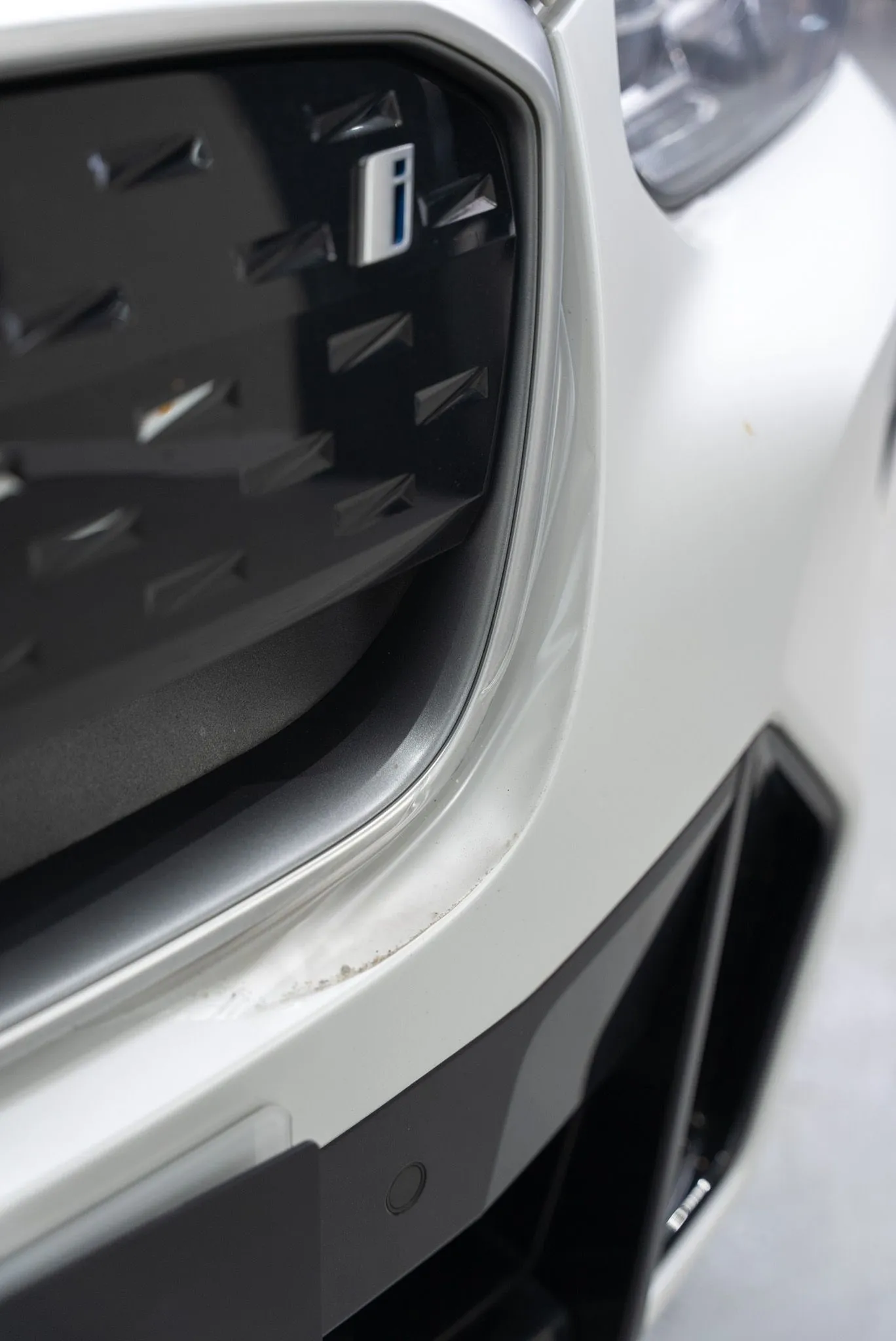 BMW iX3 (M Sport Edition) 鍍膜 施工作品