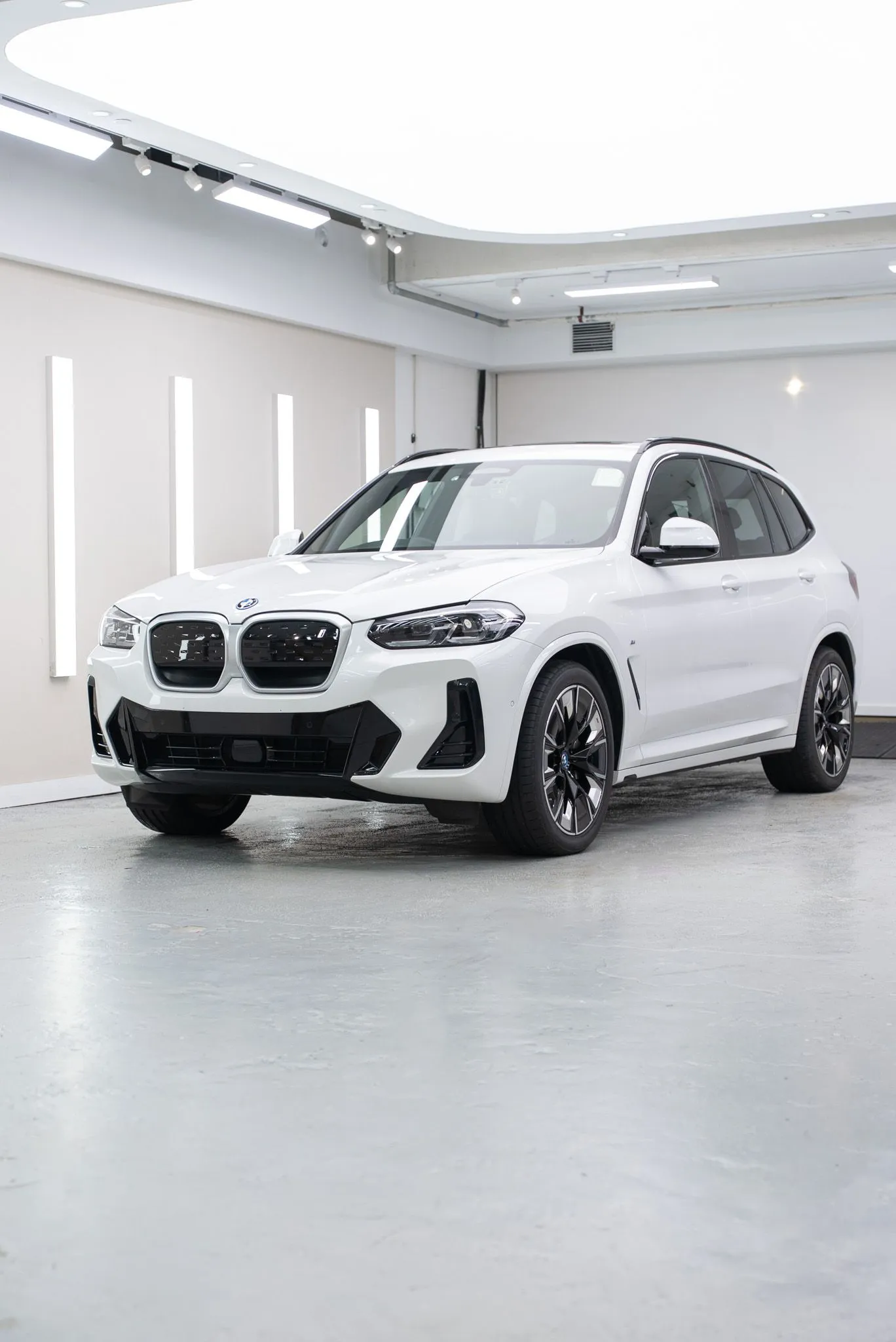 BMW iX3 (M Sport Edition) 鍍膜 施工作品