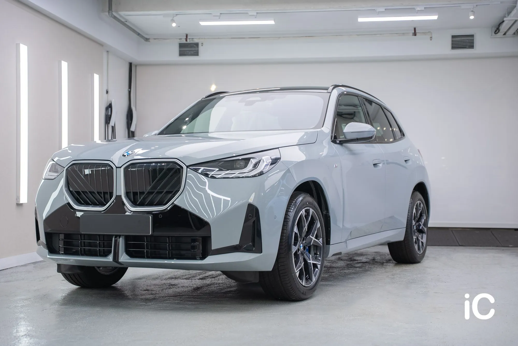BMW X3 鍍膜 施工作品