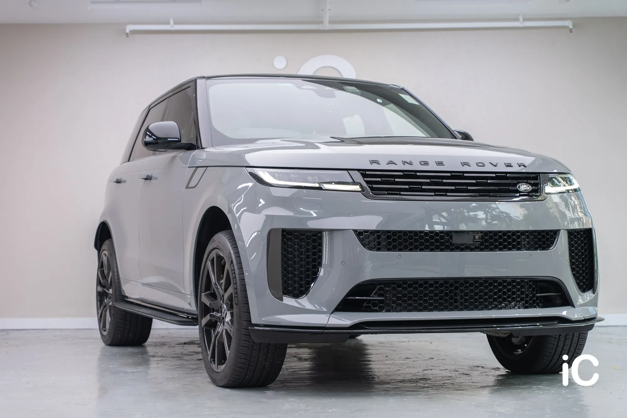 Land Rover Range Rover ( Evoque / Sport ) 透明 PPF 施工作品