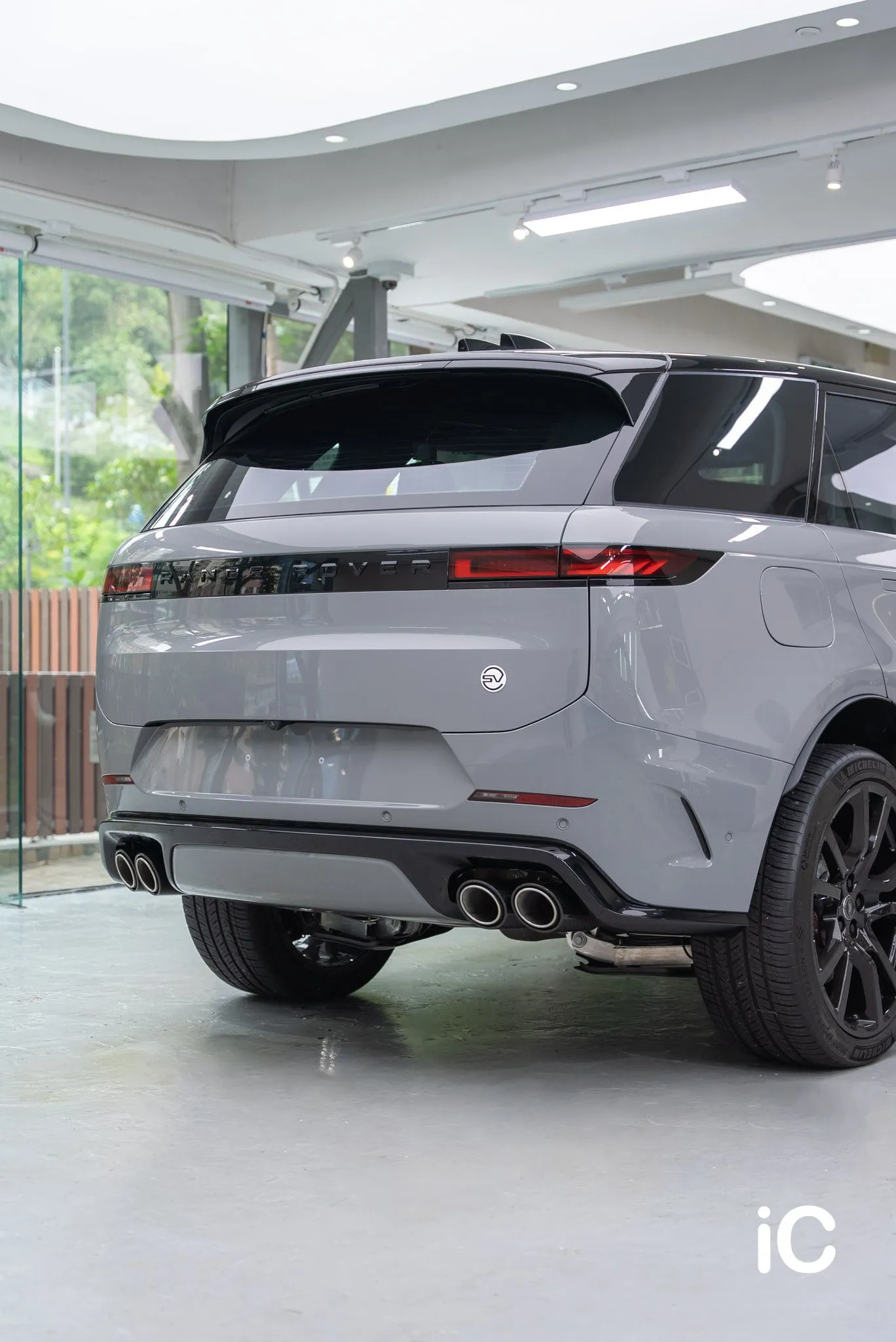 Land Rover Range Rover ( Evoque / Sport ) 透明 PPF 施工作品