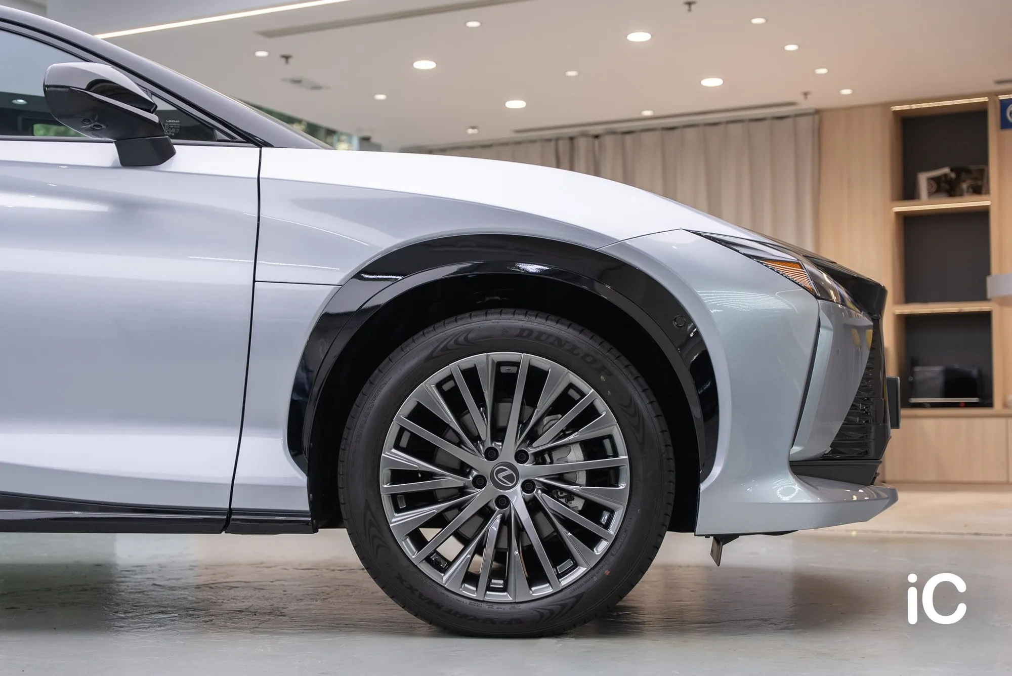 Lexus RZ 500e 透明 PPF 施工作品
