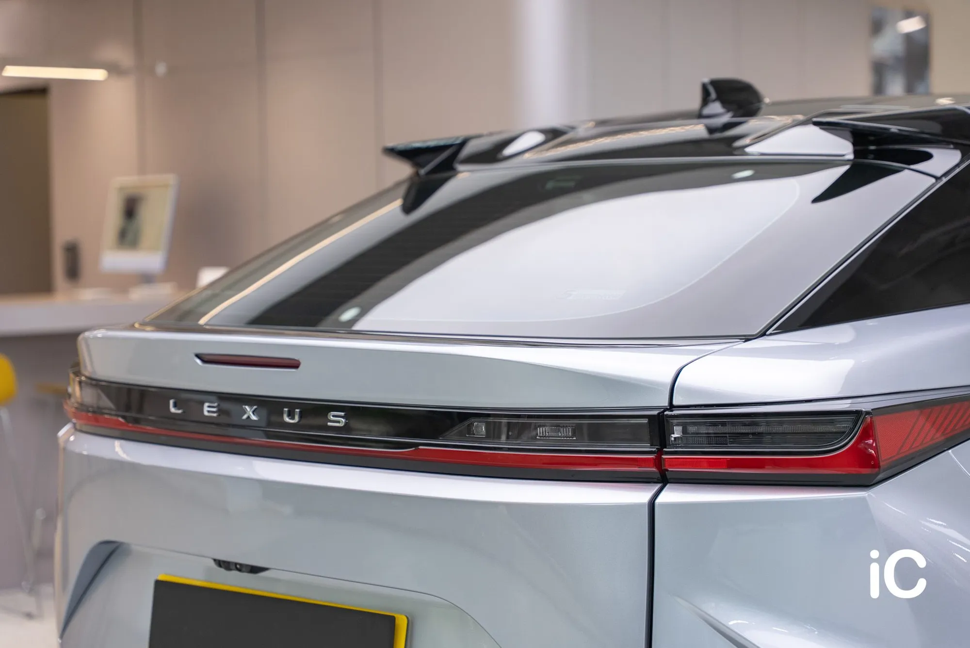 Lexus RZ 500e 透明 PPF 施工作品