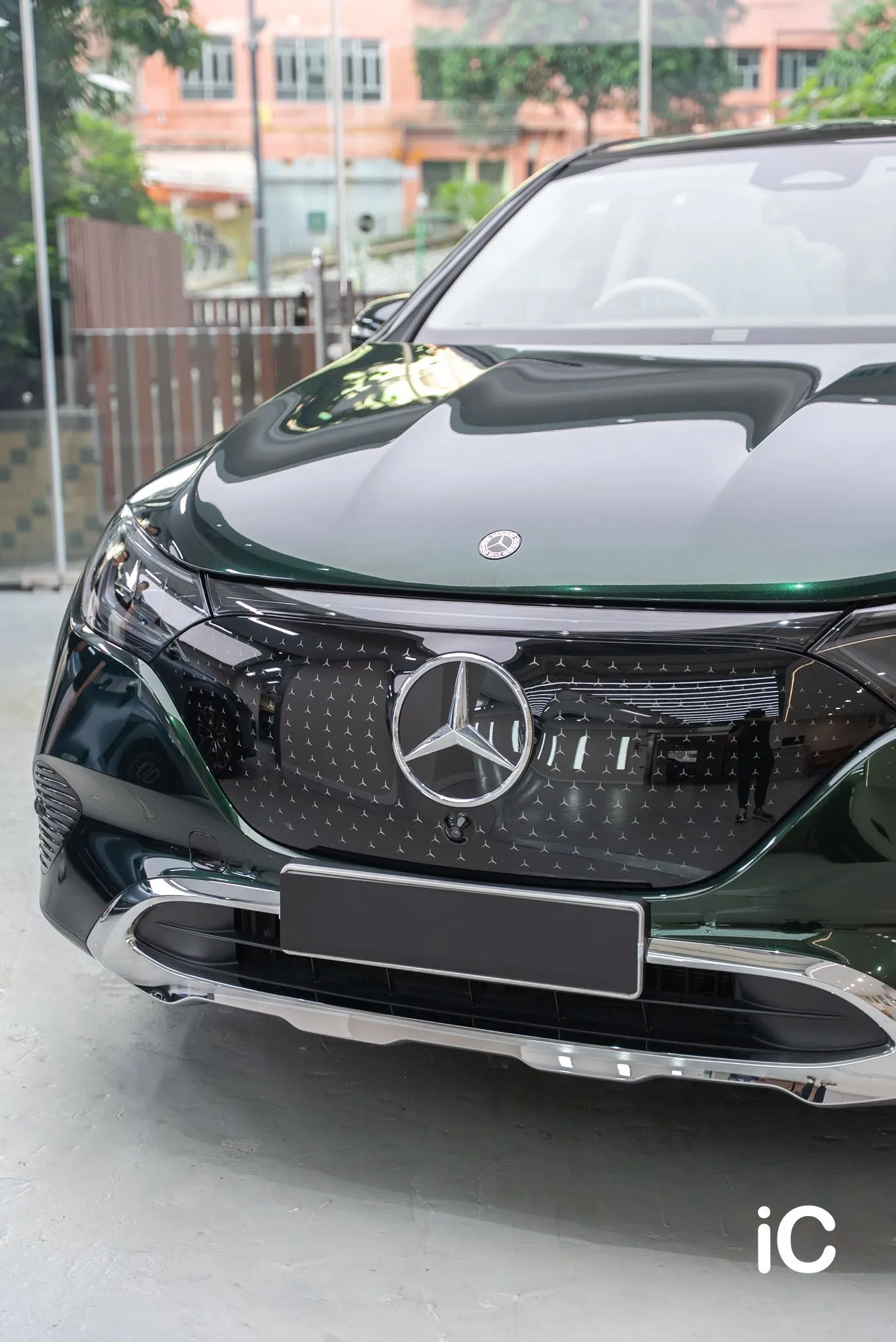 Mercedes Benz EQE SUV 轉色 PPF 施工作品