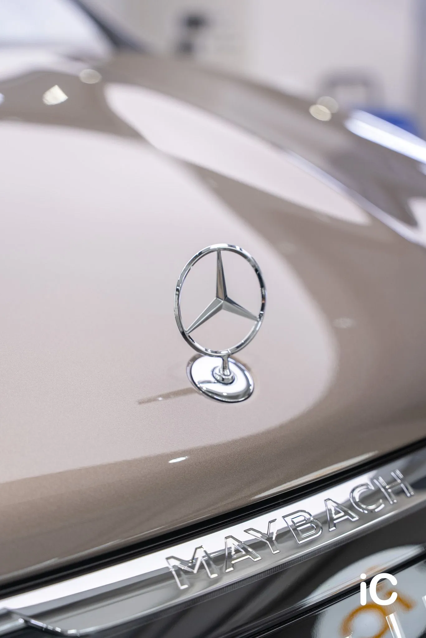 Mercedes Benz EQS SUV 鍍膜 施工作品