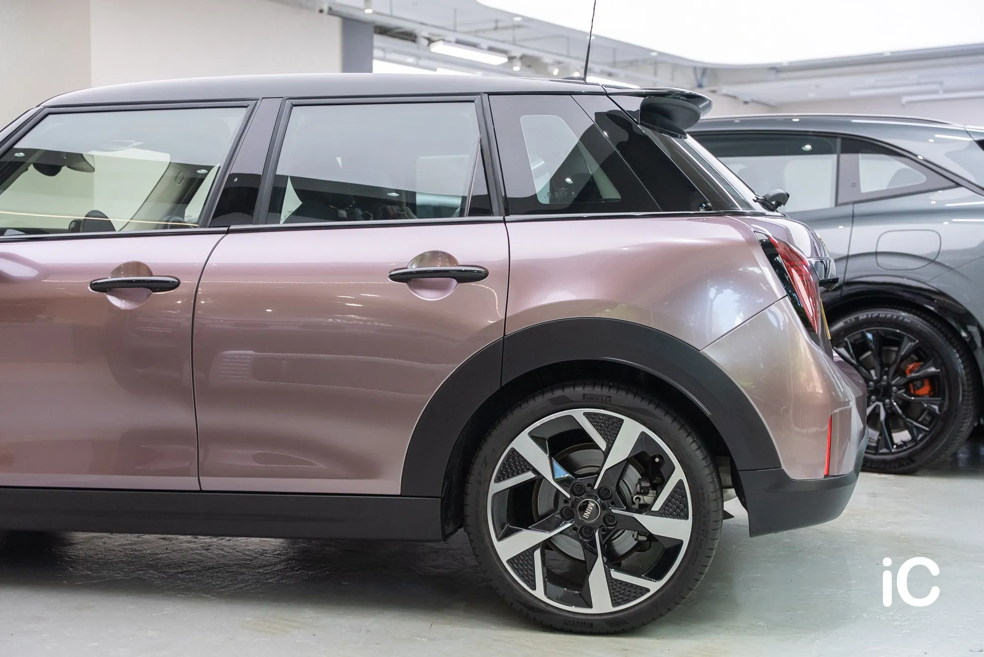 MINI Cooper / S / SE 轉色 PPF 施工作品
