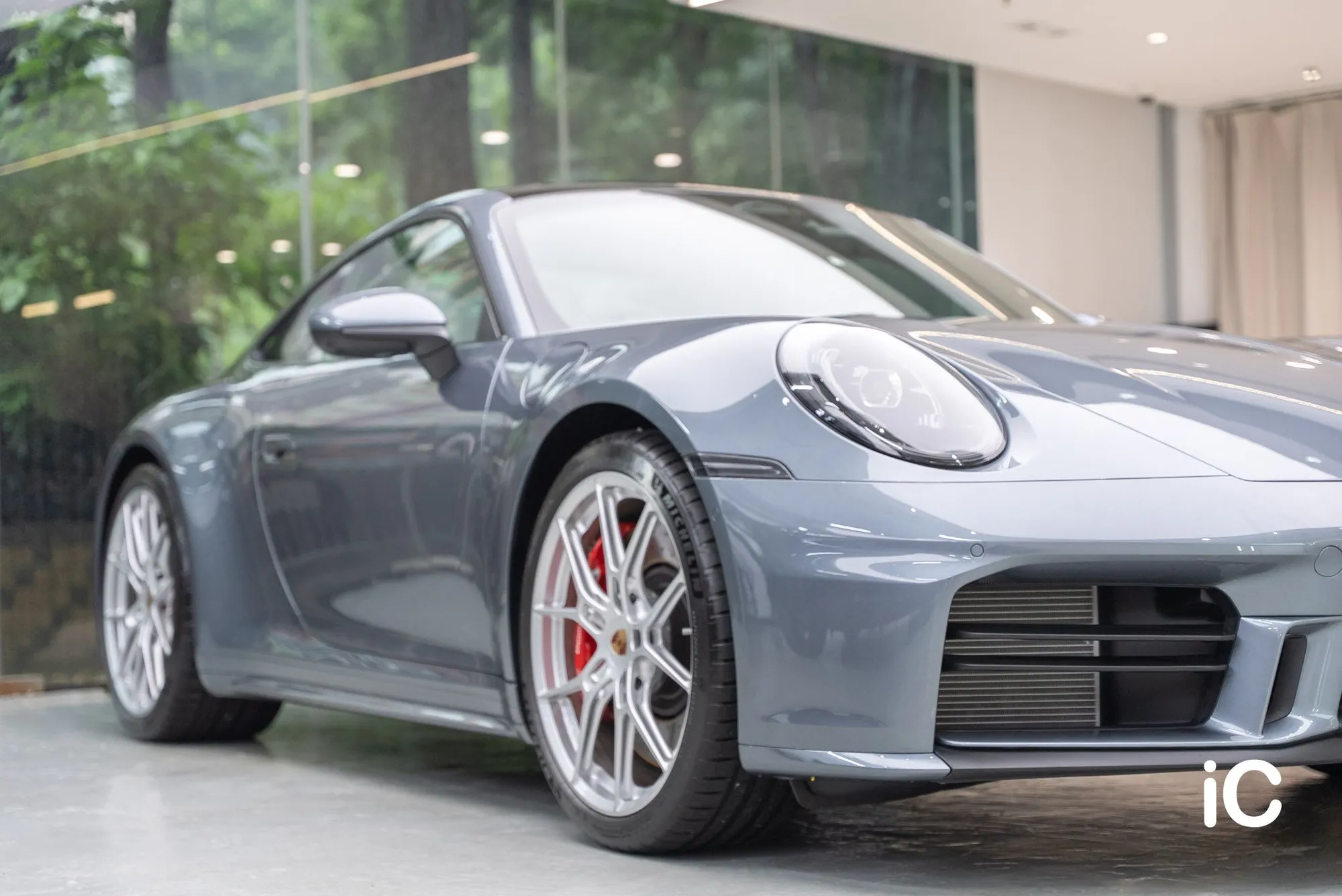 Porsche 911 透明 PPF 施工作品