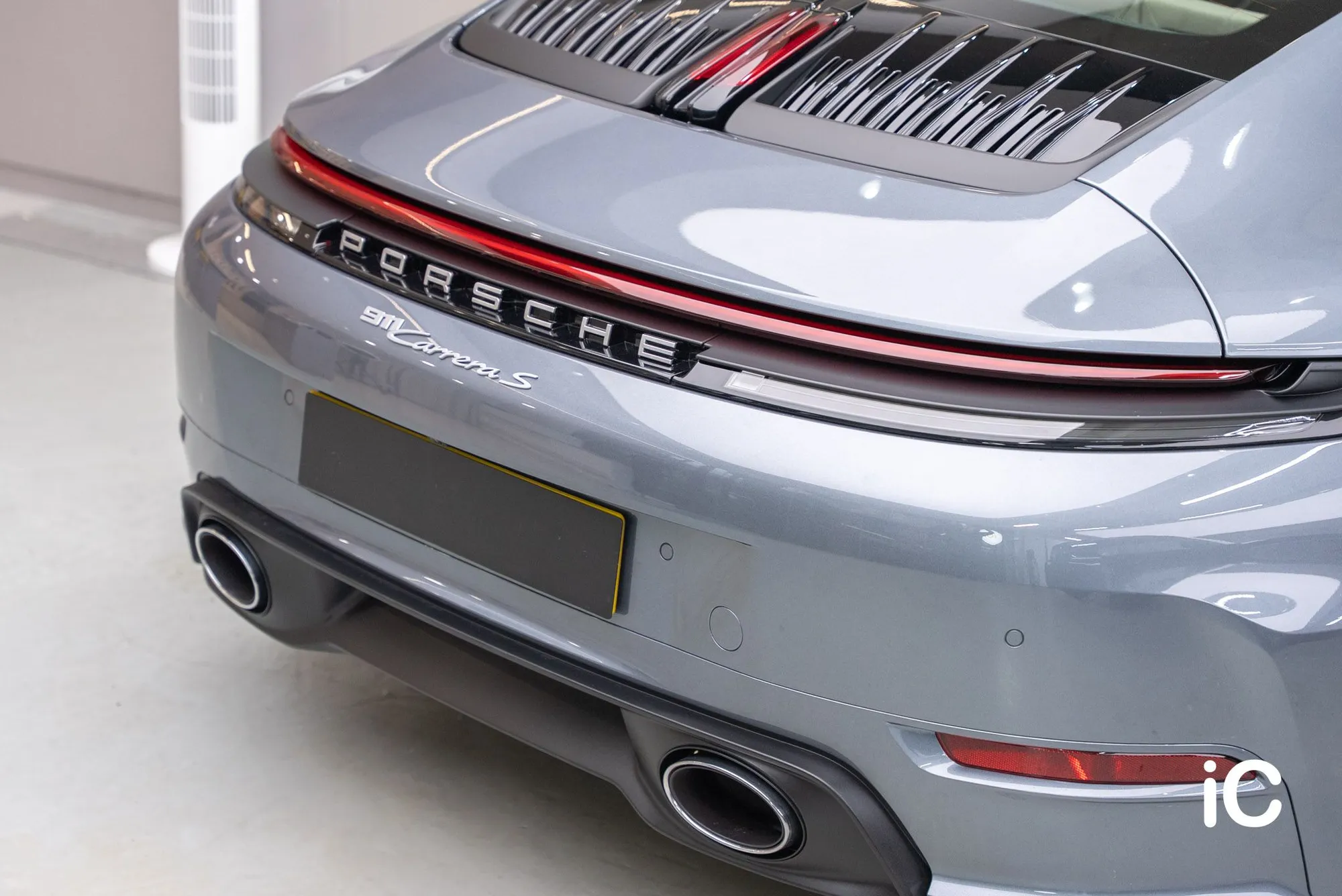Porsche 911 透明 PPF 施工作品