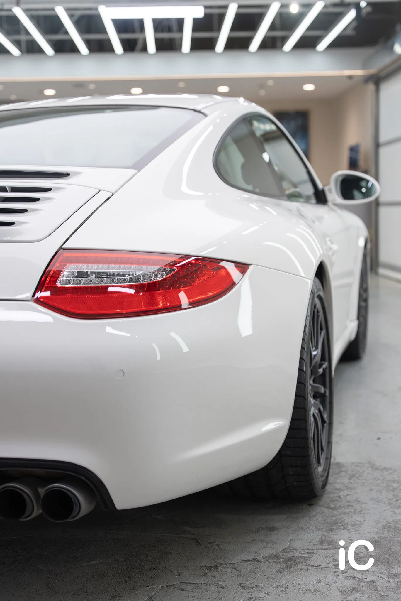 Porsche 911 透明 PPF 施工作品