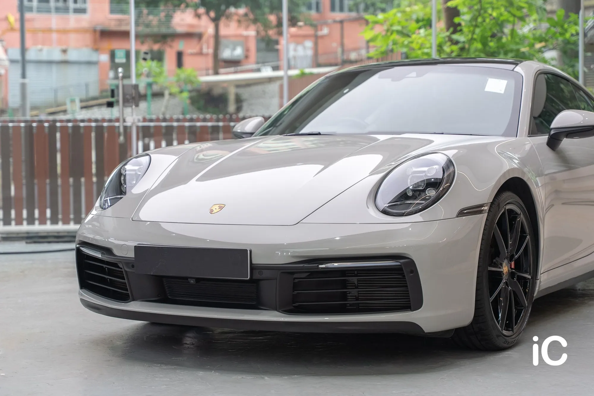 Porsche 911 透明 PPF 施工作品