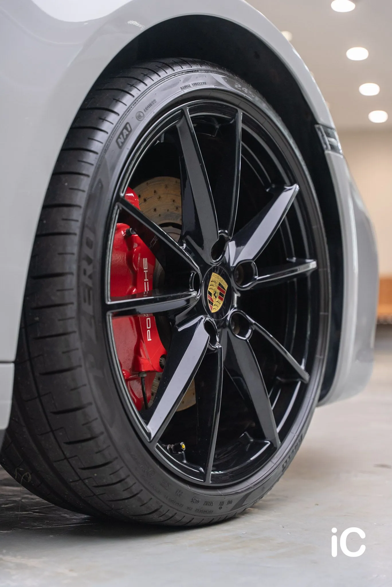 Porsche 911 透明 PPF 施工作品