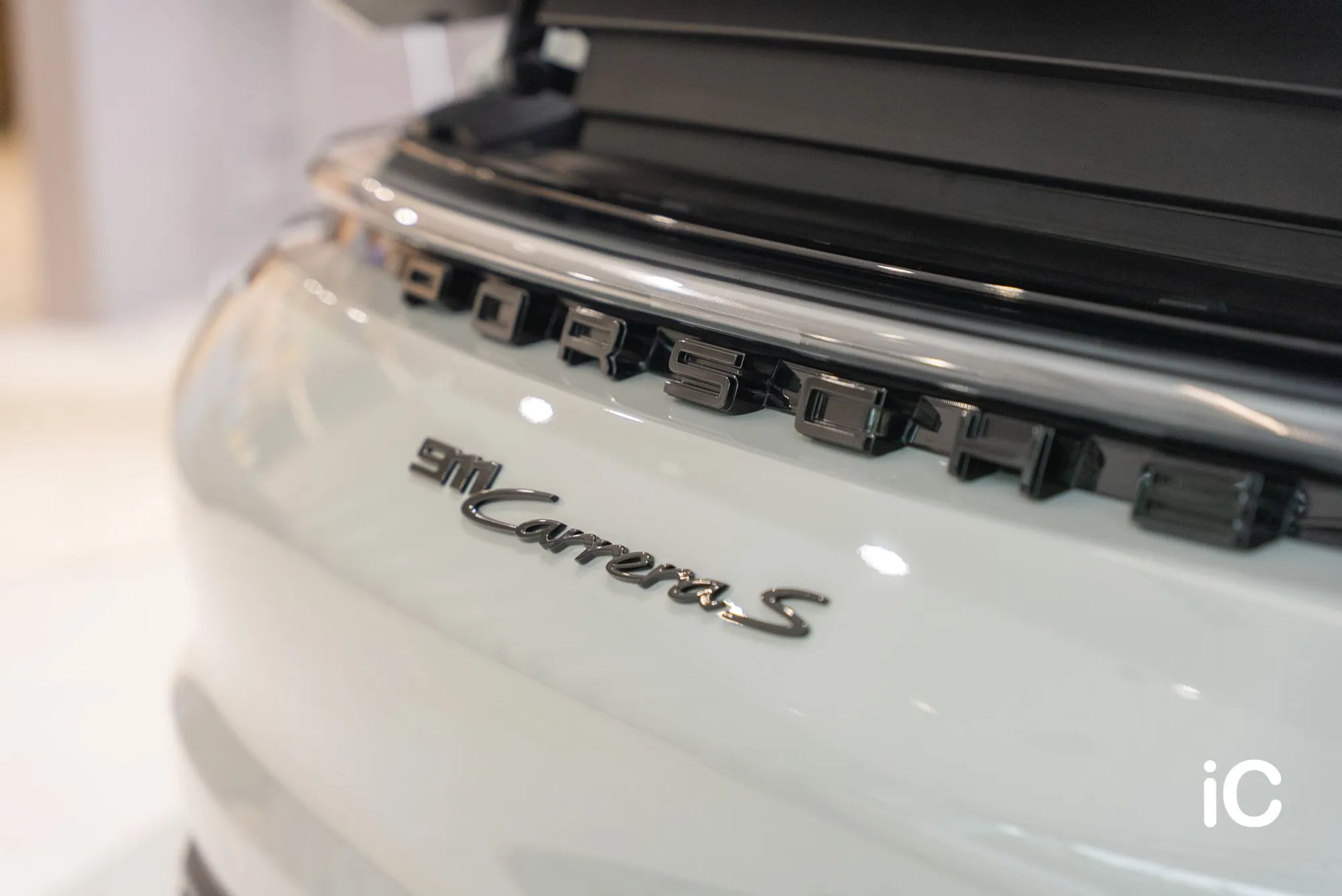 Porsche 911 透明 PPF 施工作品