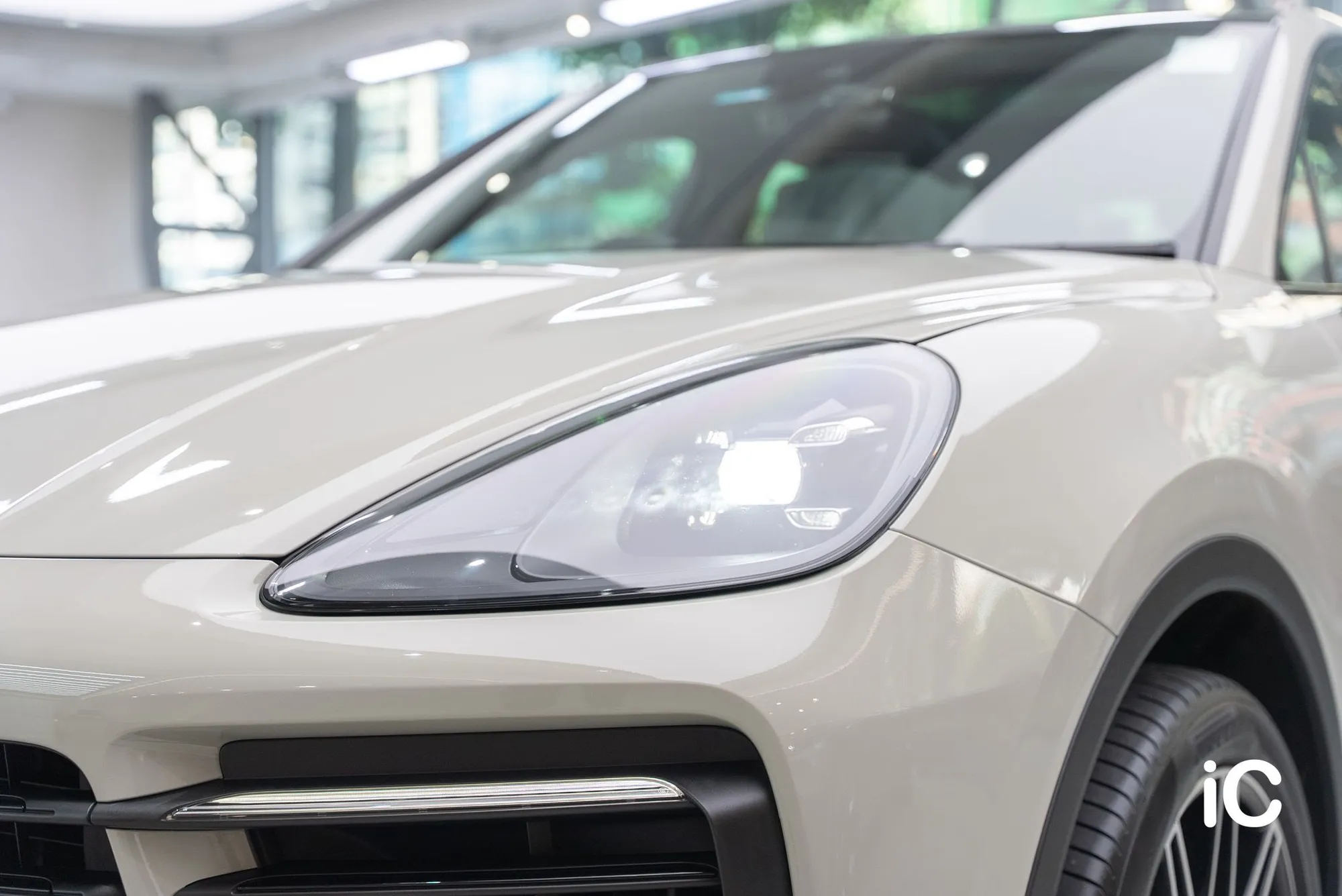 Porsche Cayenne / S 轉色 PPF 施工作品