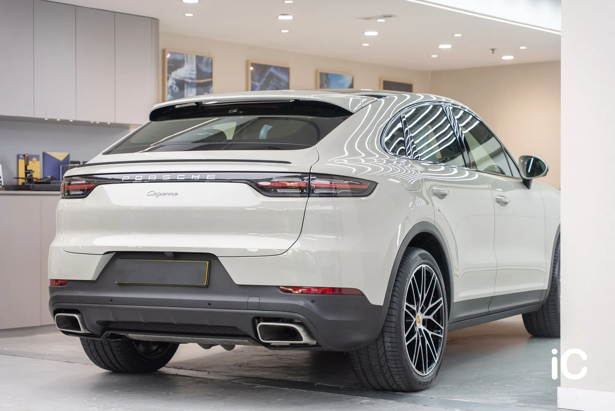Porsche Cayenne / S 轉色 PPF 施工作品