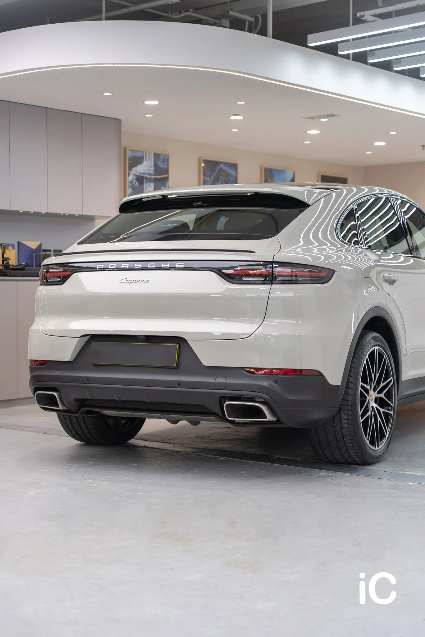 Porsche Cayenne / S 轉色 PPF 施工作品