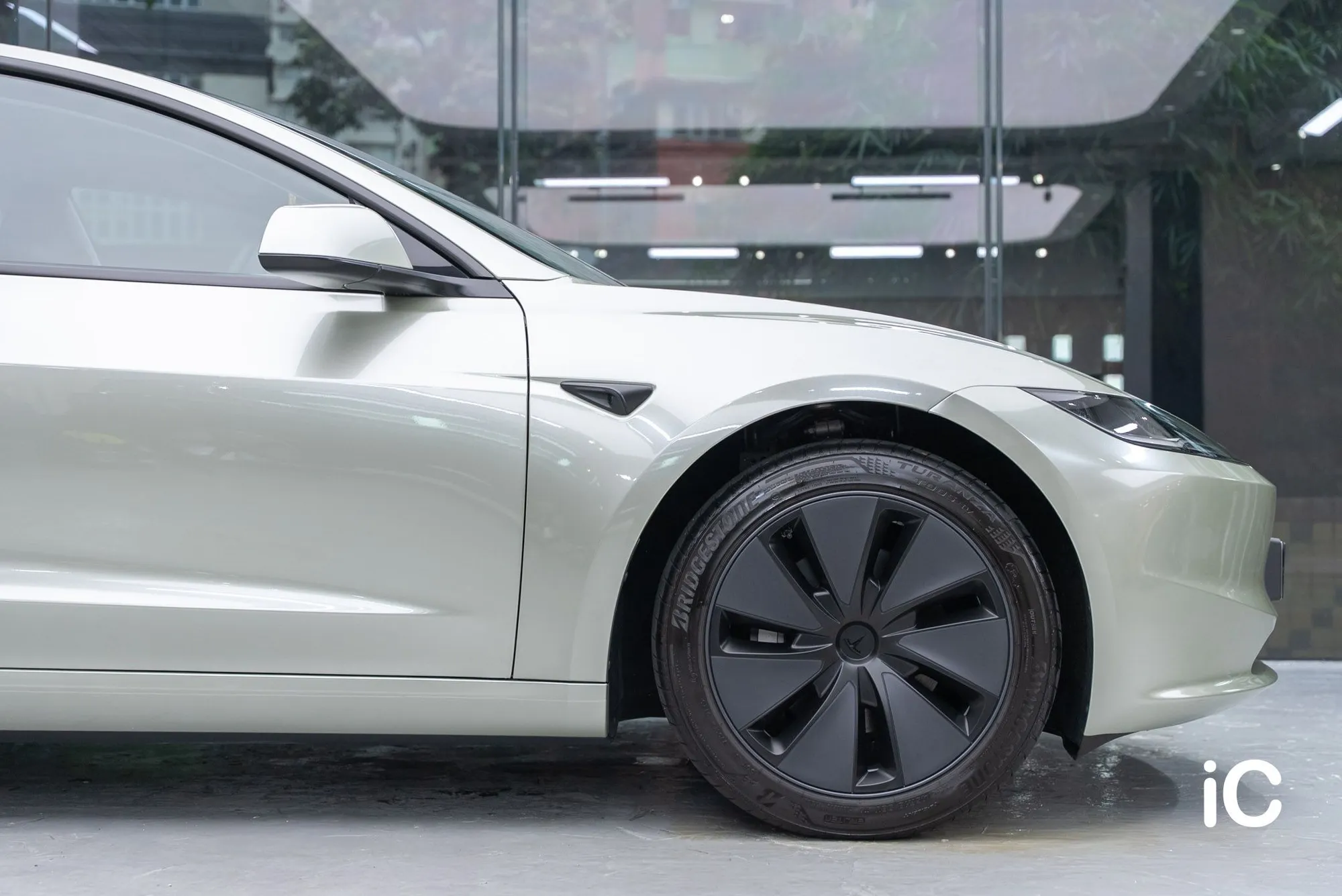 Tesla Model 3 轉色 PPF 施工作品