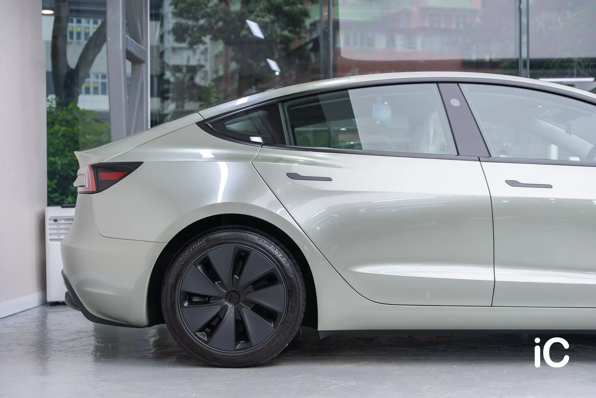 Tesla Model 3 轉色 PPF 施工作品