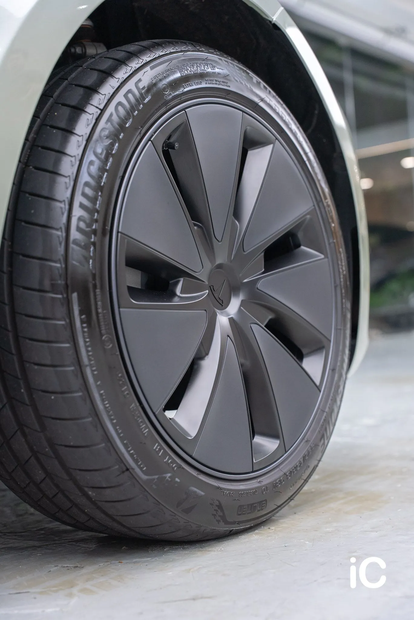 Tesla Model 3 轉色 PPF 施工作品
