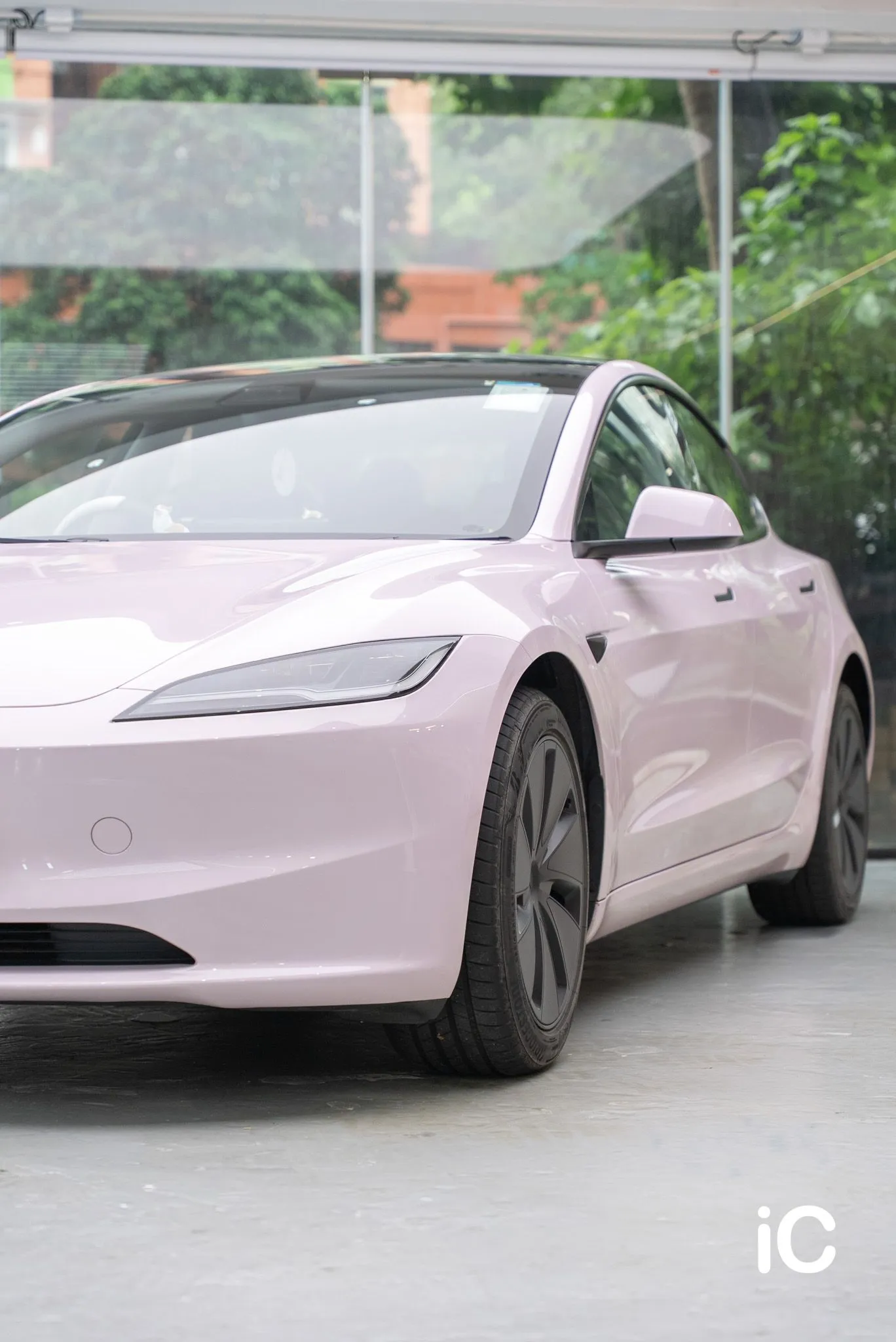 Tesla Model 3 轉色 PPF 施工作品