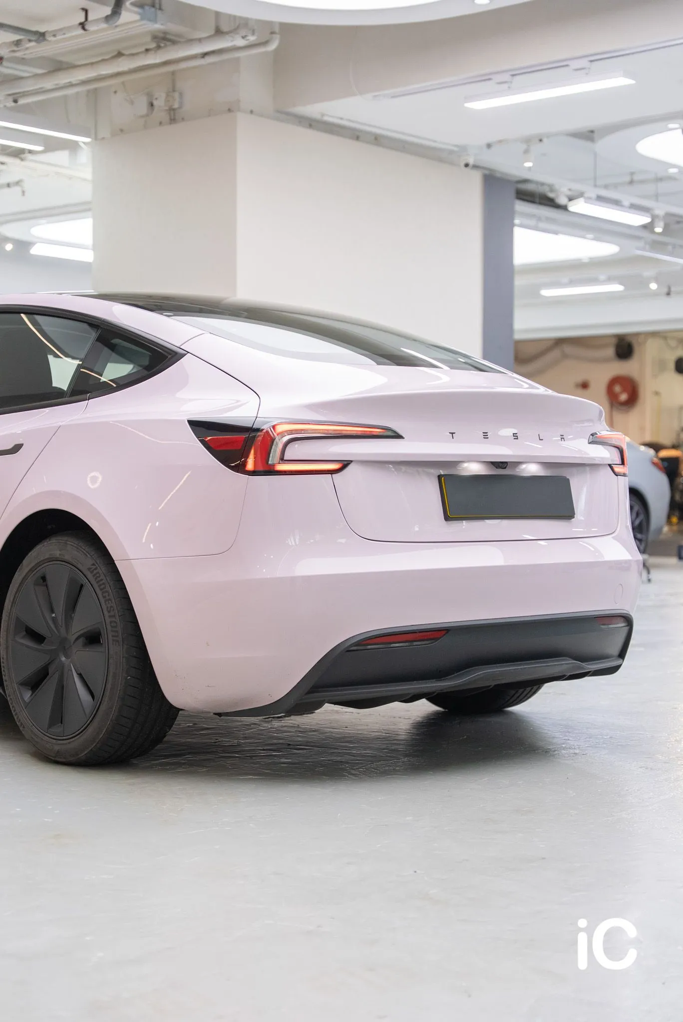 Tesla Model 3 轉色 PPF 施工作品