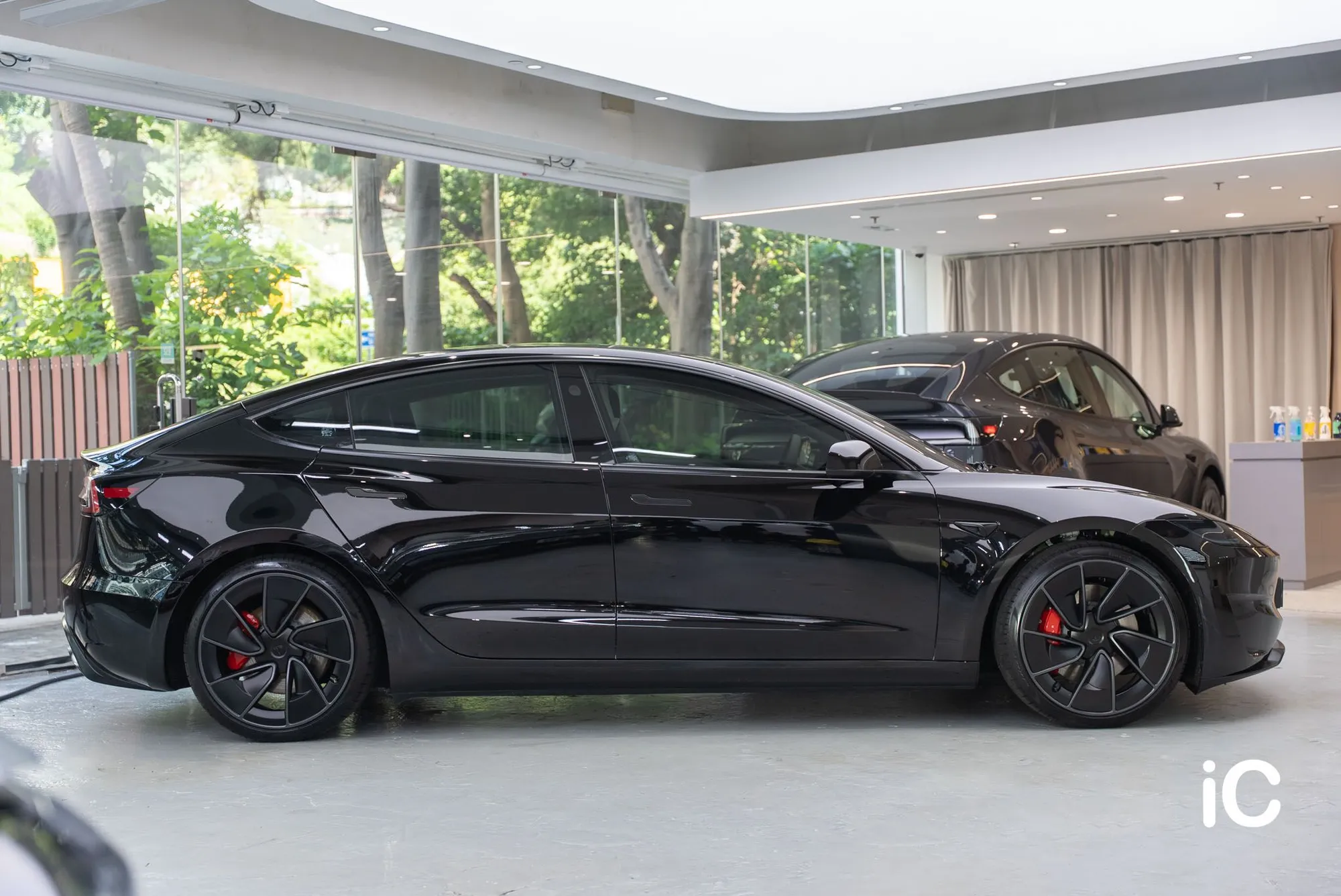 Tesla Model 3 轉色 PPF 施工作品