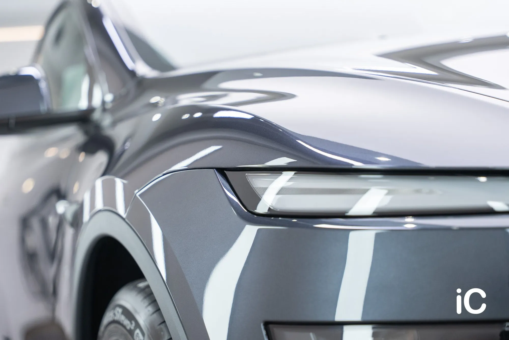 Tesla Model Y 鍍膜 施工作品