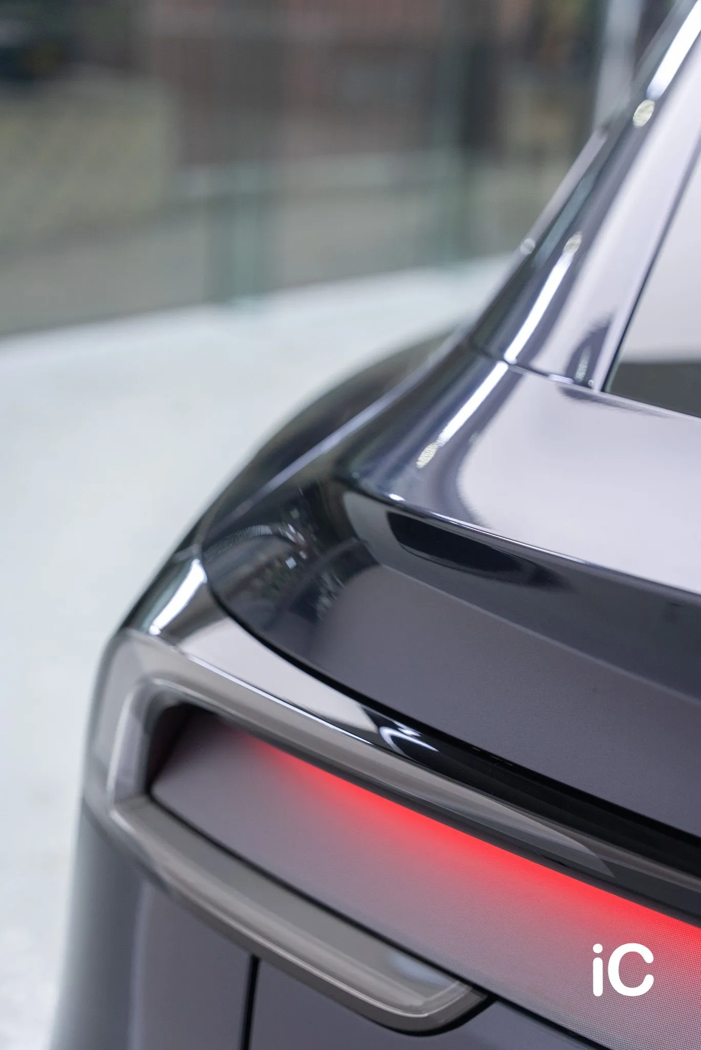 Tesla Model Y 轉色 PPF 施工作品
