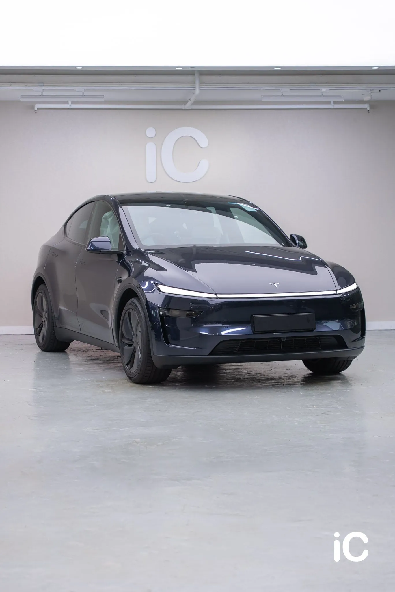 Tesla Model Y 轉色 PPF 施工作品