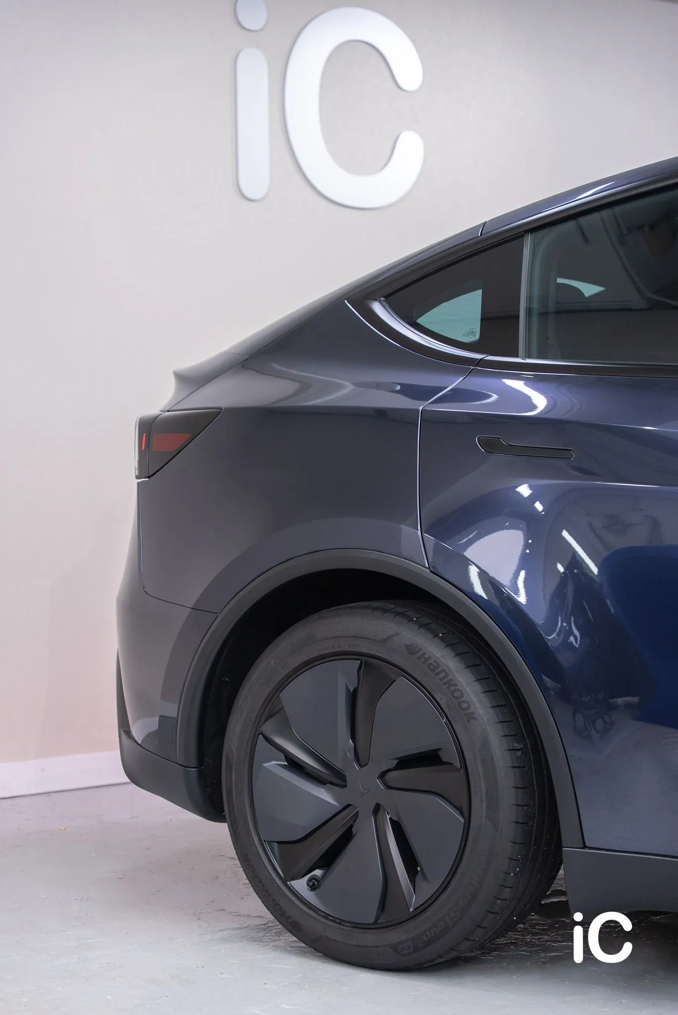 Tesla Model Y 轉色 PPF 施工作品