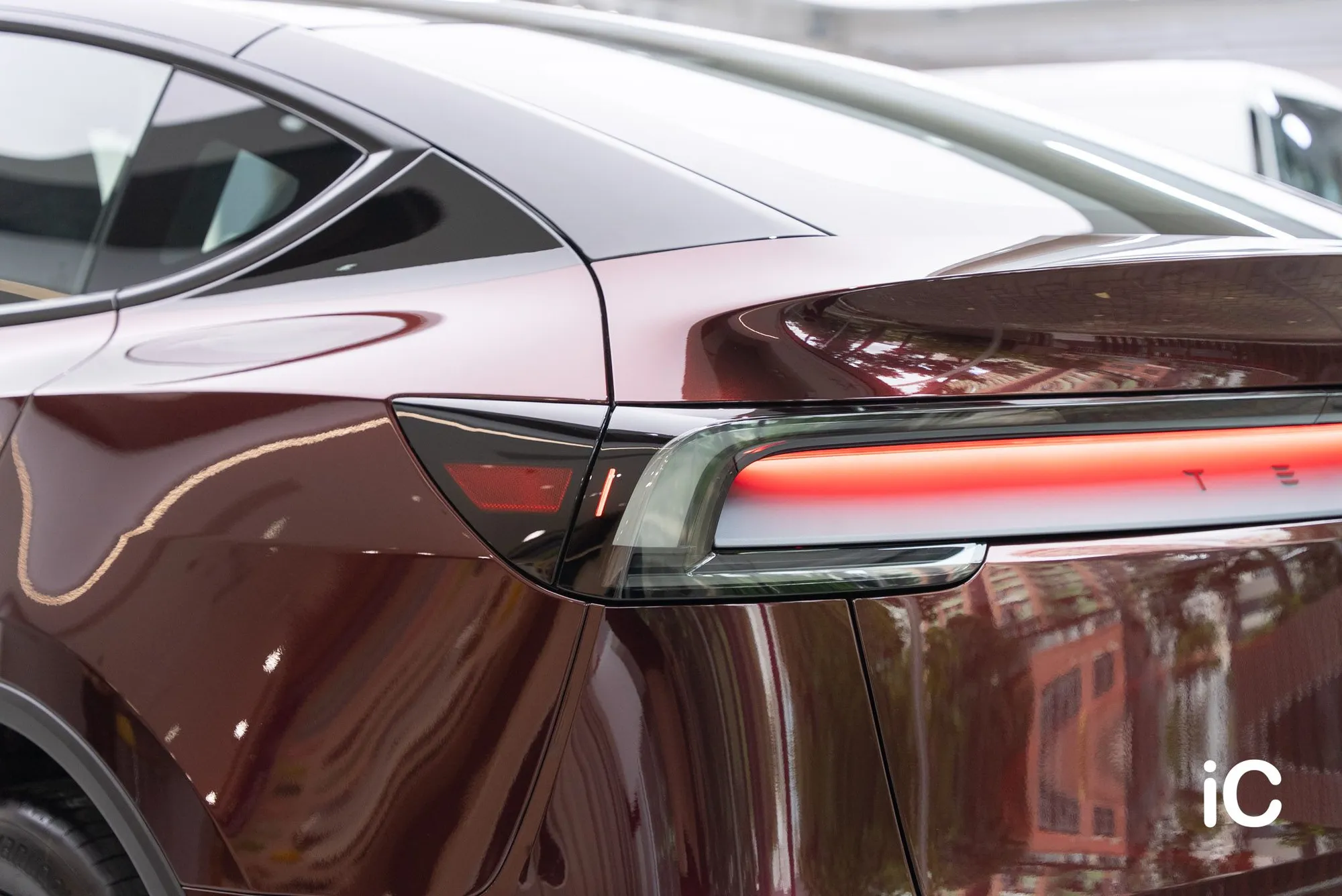 Tesla Model Y 轉色 PPF 施工作品