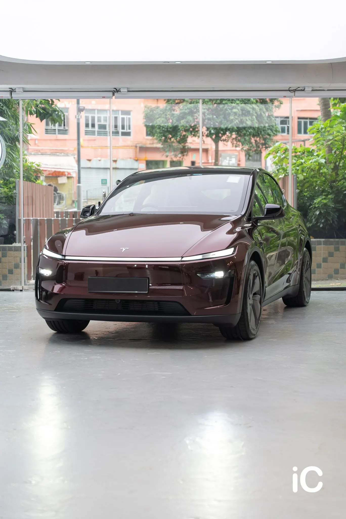 Tesla Model Y 轉色 PPF 施工作品