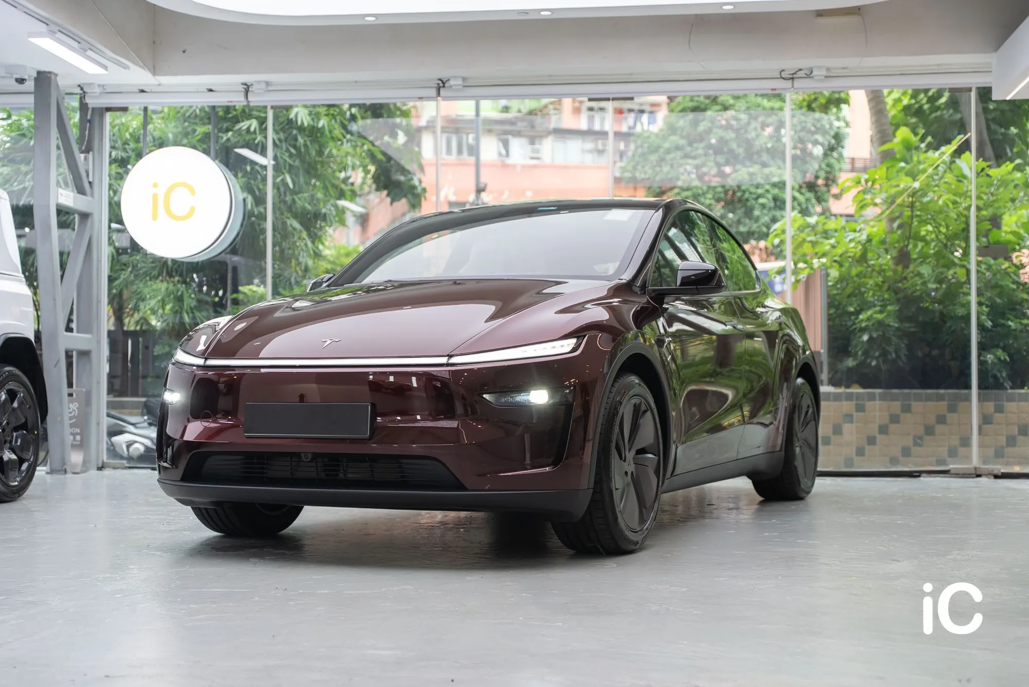 Tesla Model Y 轉色 PPF 施工作品