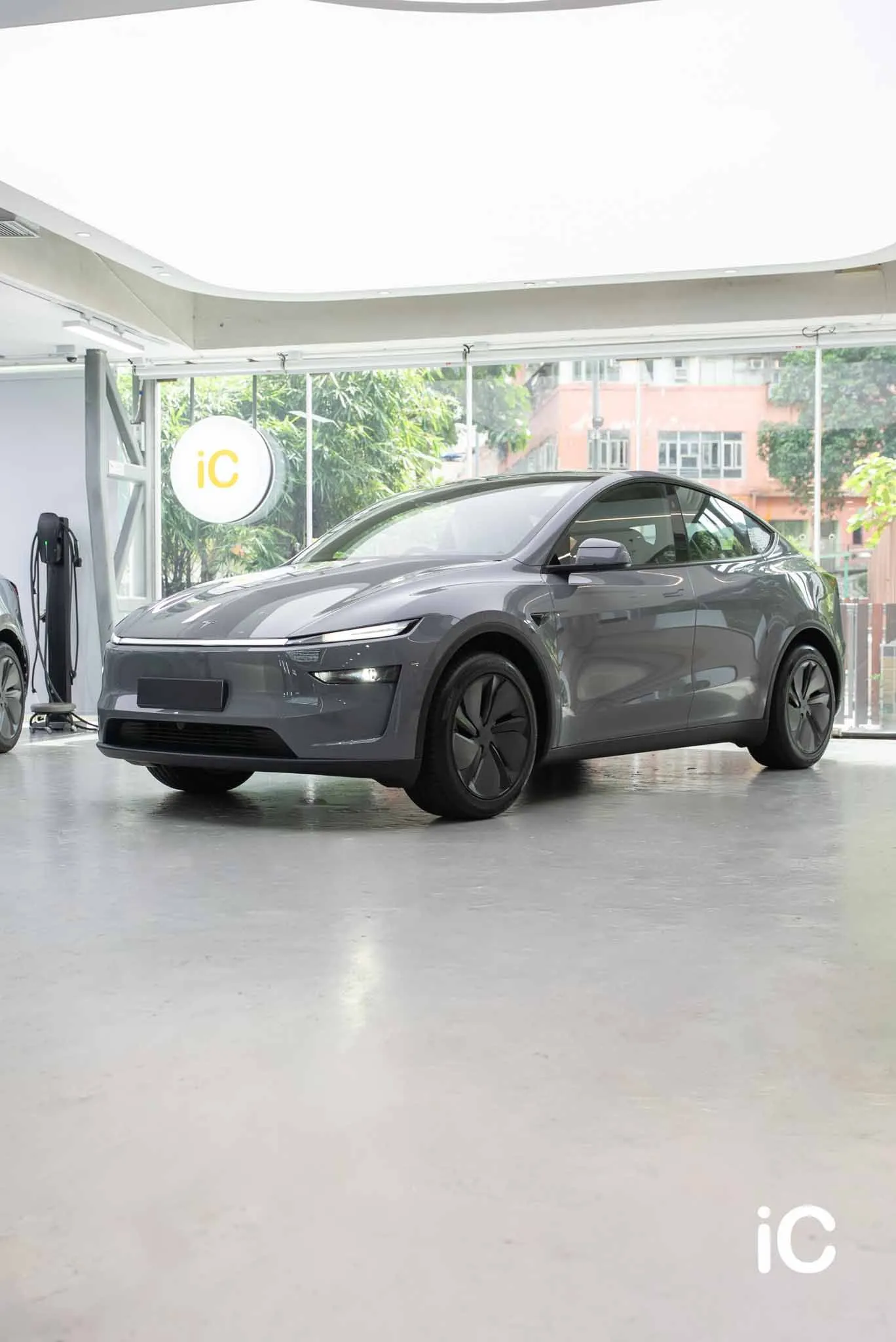 Tesla Model Y 轉色 PPF 施工作品