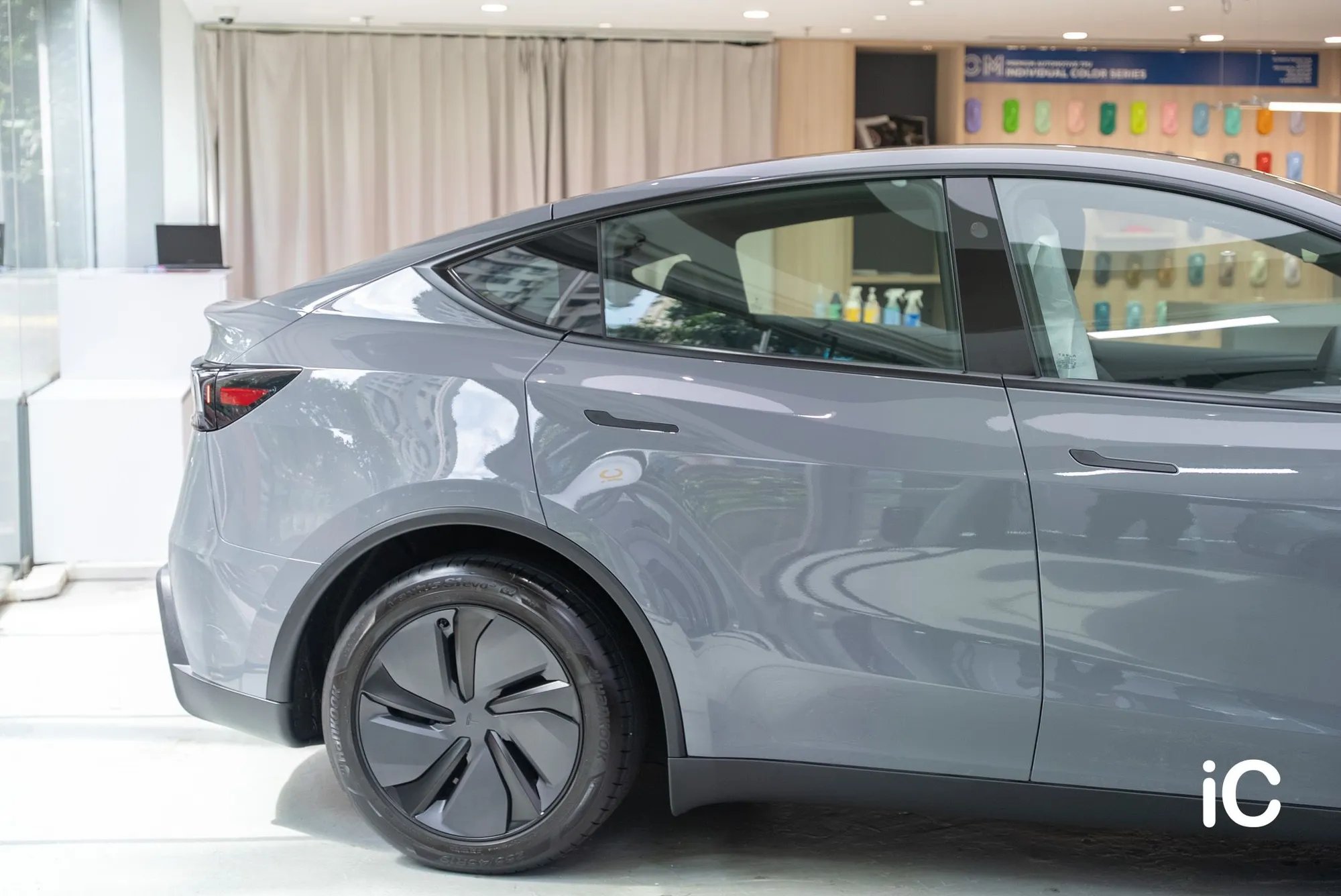 Tesla Model Y 轉色 PPF 施工作品