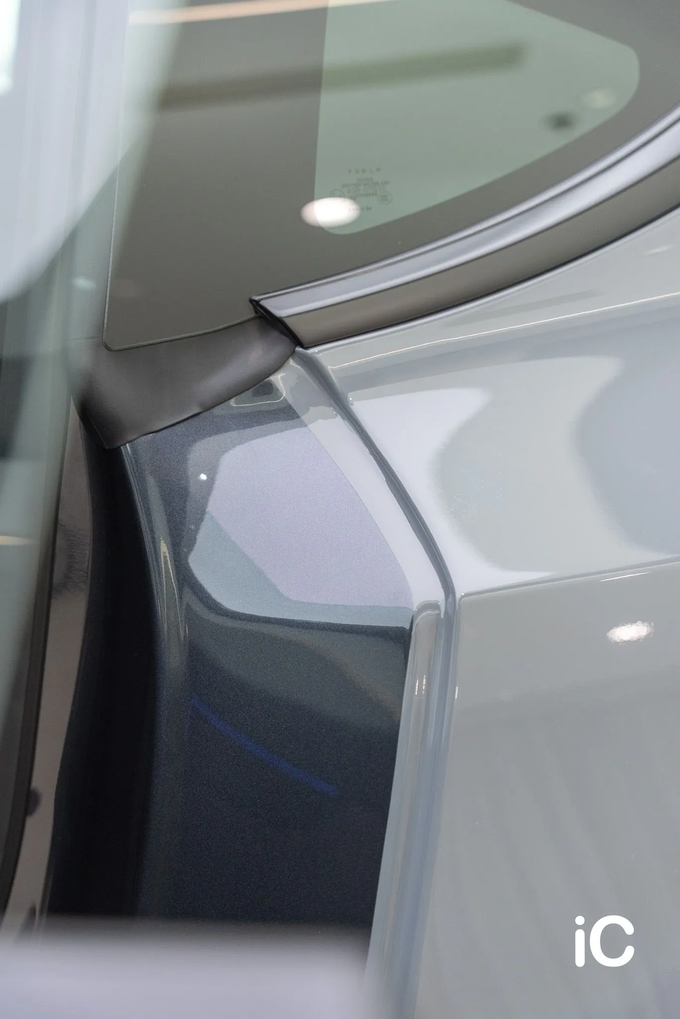 Tesla Model Y 轉色 PPF 施工作品